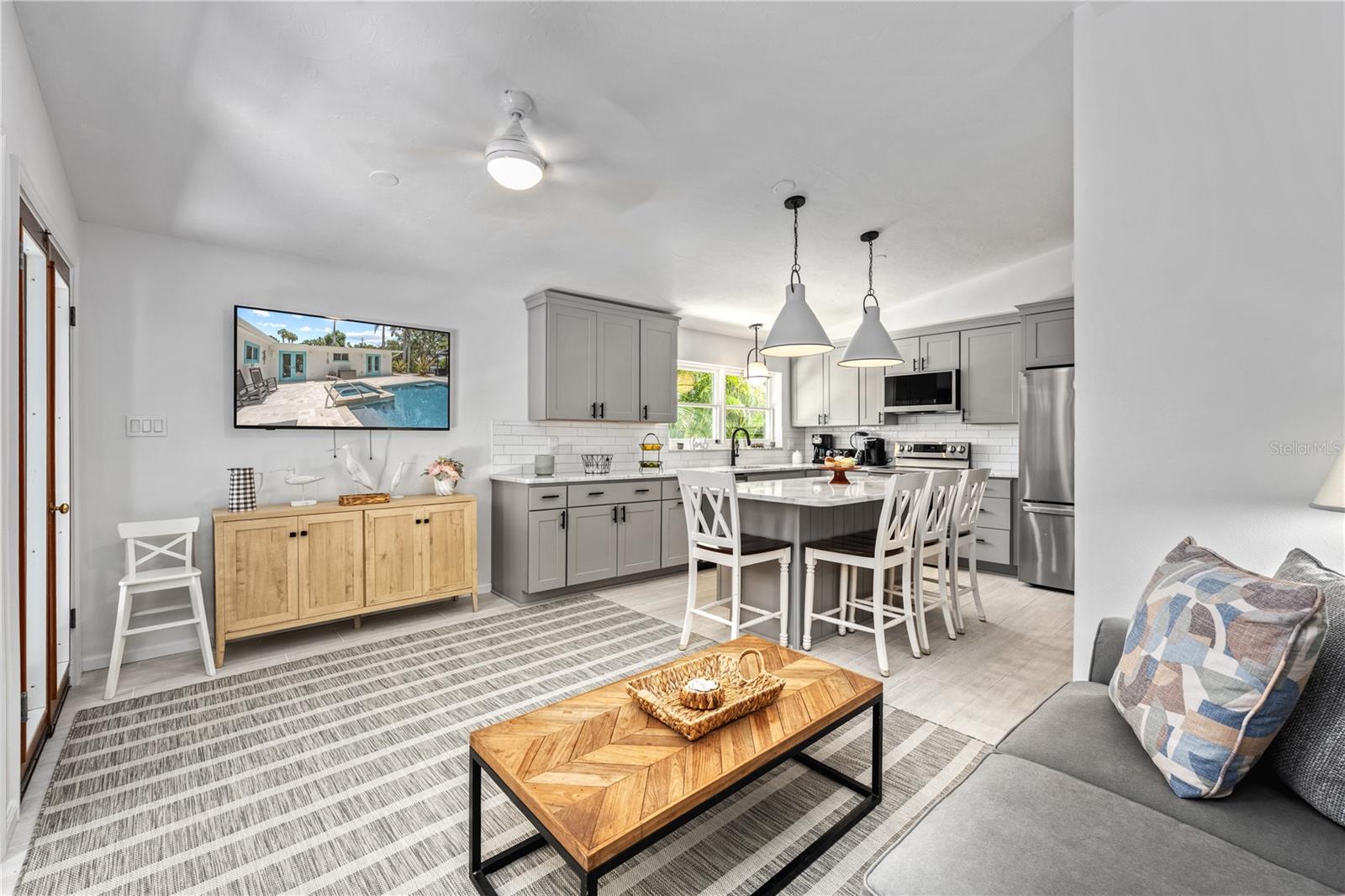 3360 Higel, Sarasota, FL 34242