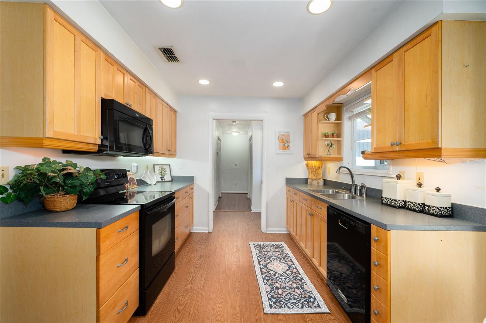 7220 75th, Gainesville, FL 32608