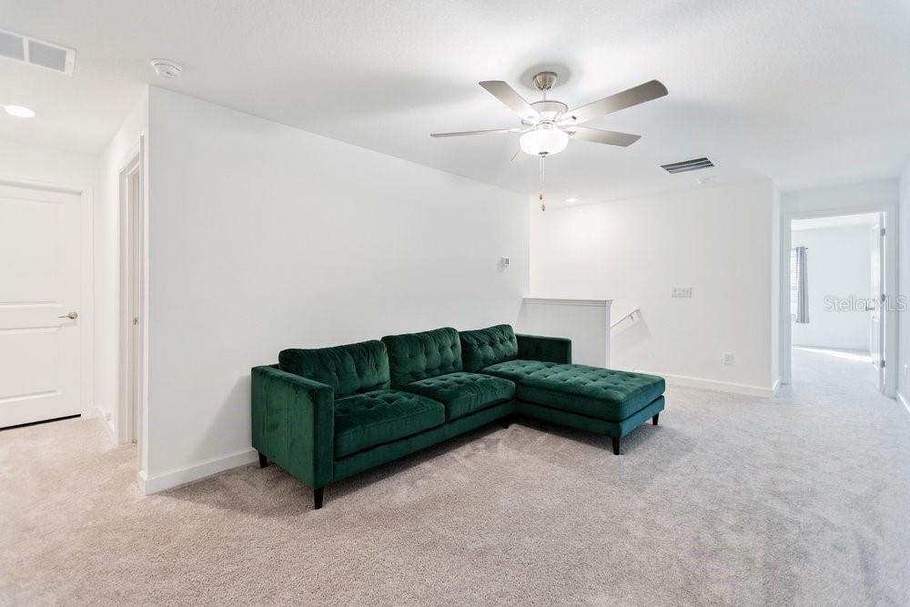 8241 Corner Pine, New Port Richey, FL 34655