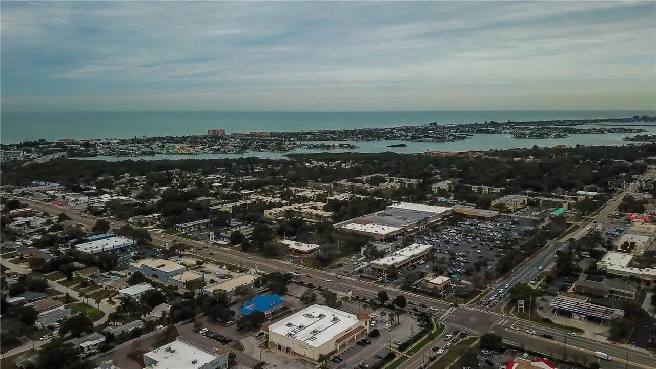 11485 Oakhurst Unit -211, Largo, FL 33774