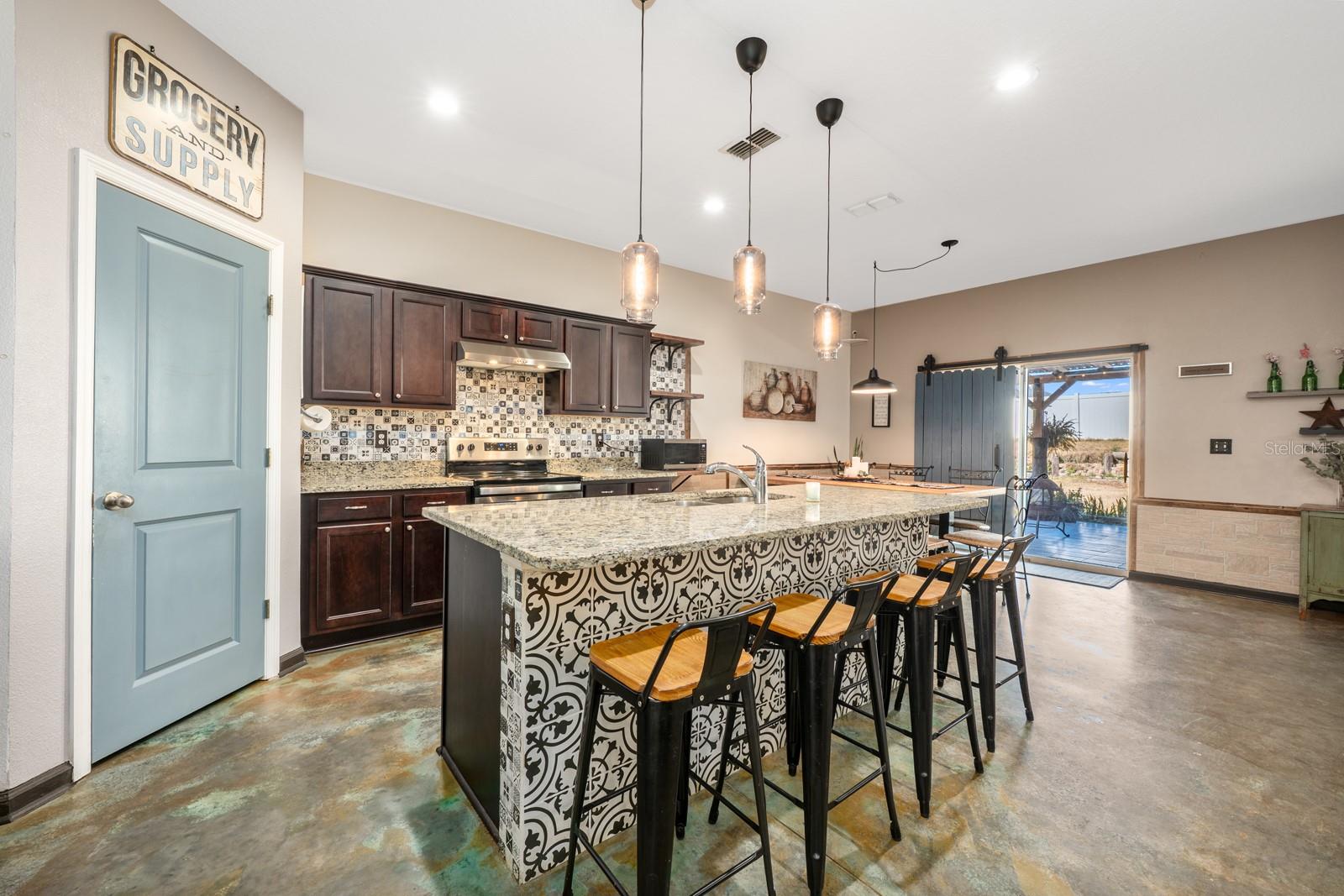 16434 Winding Blossom, Groveland, FL 34736