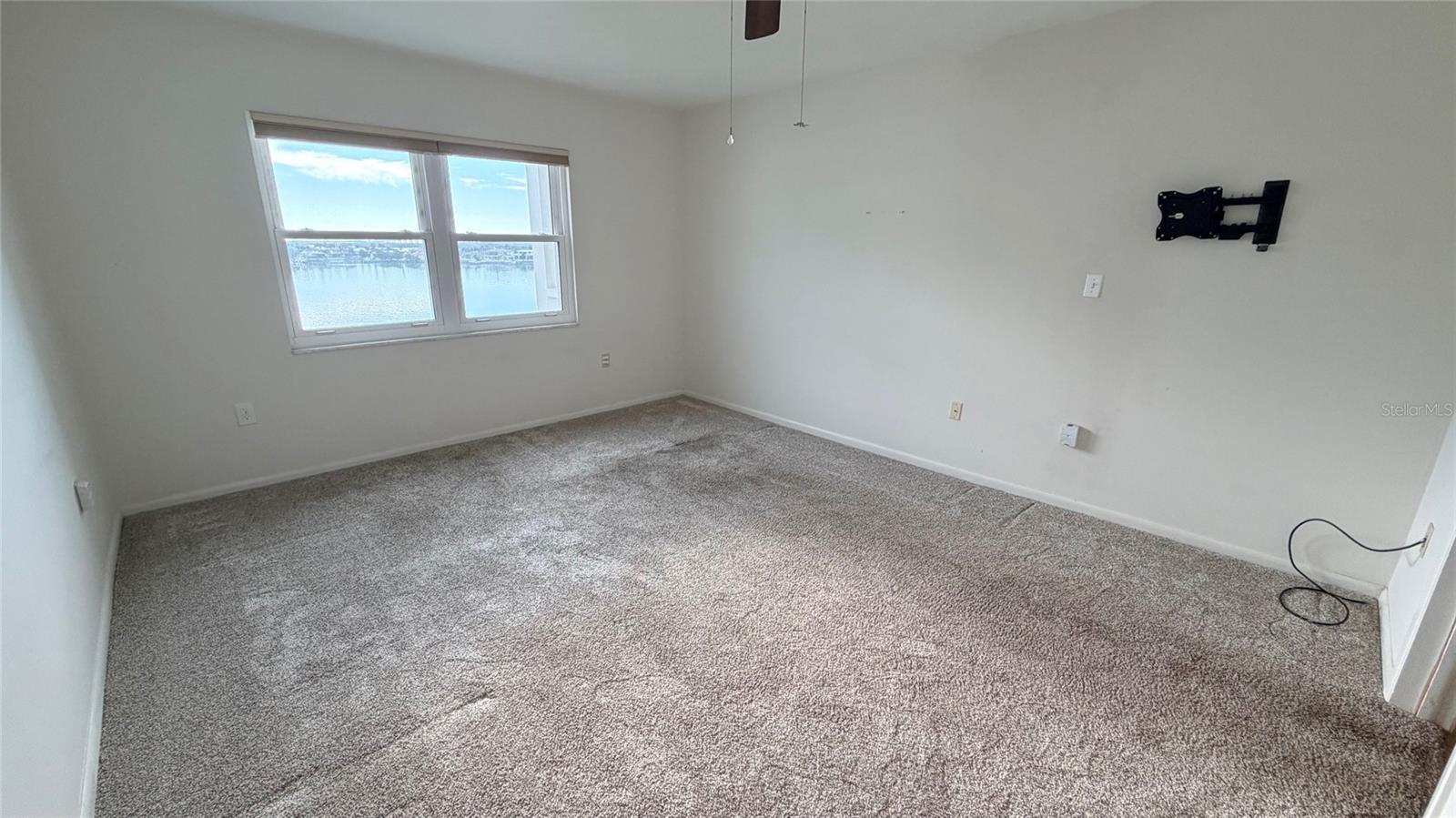 5130 Brittany Unit 807, St Petersburg, FL 33715