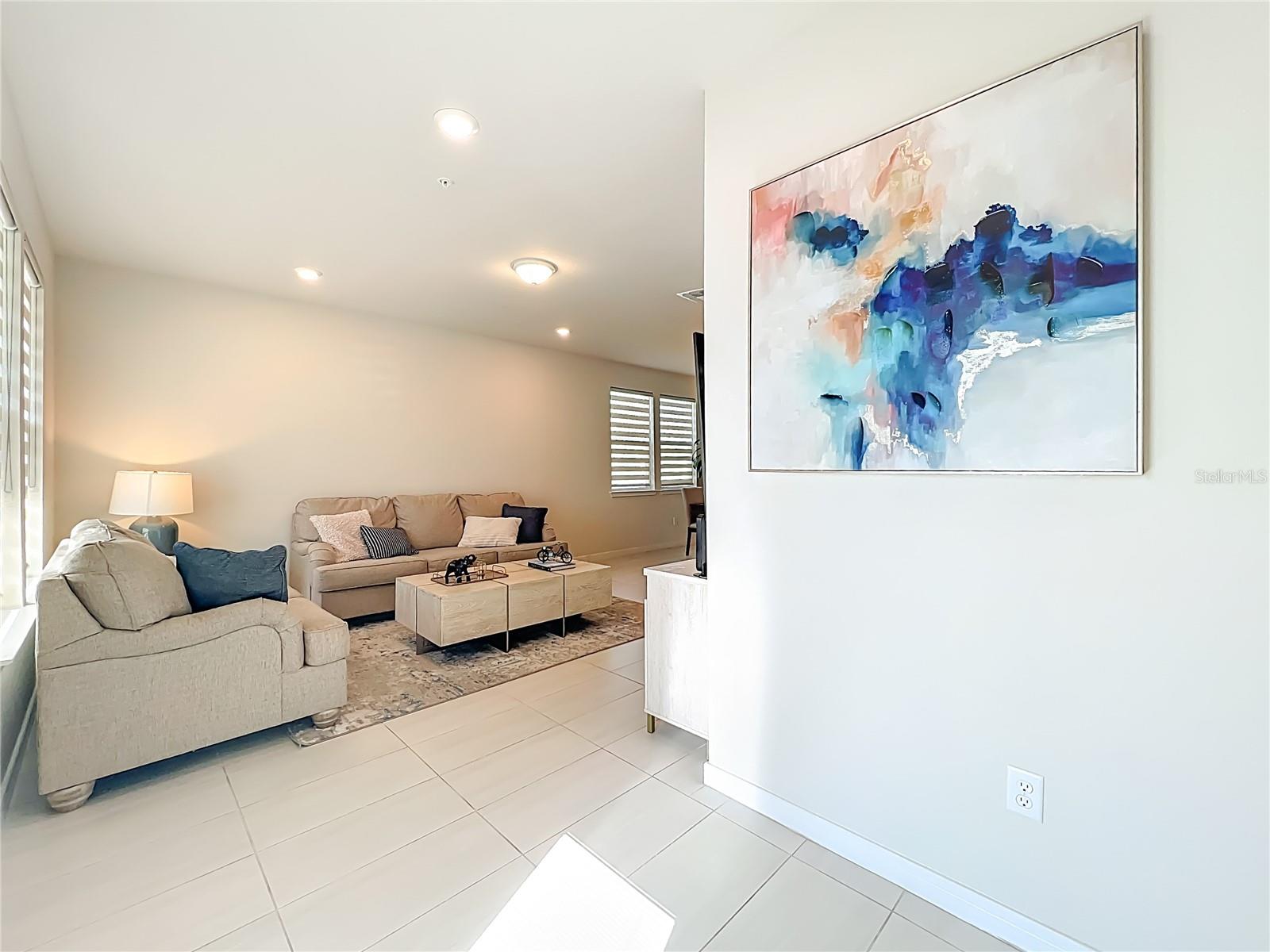 10976 Leafshore, Orlando, FL 32829