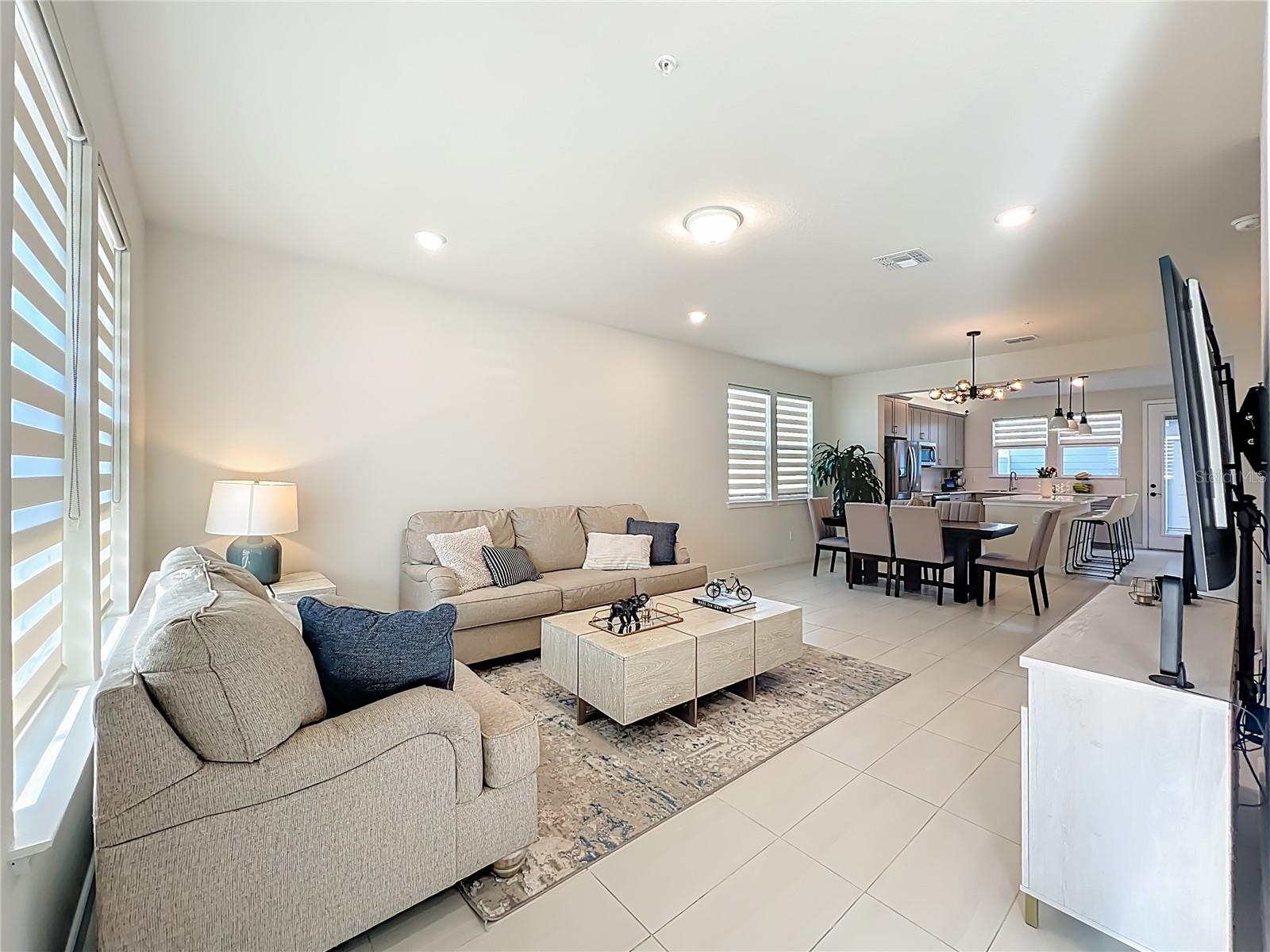 10976 Leafshore, Orlando, FL 32829