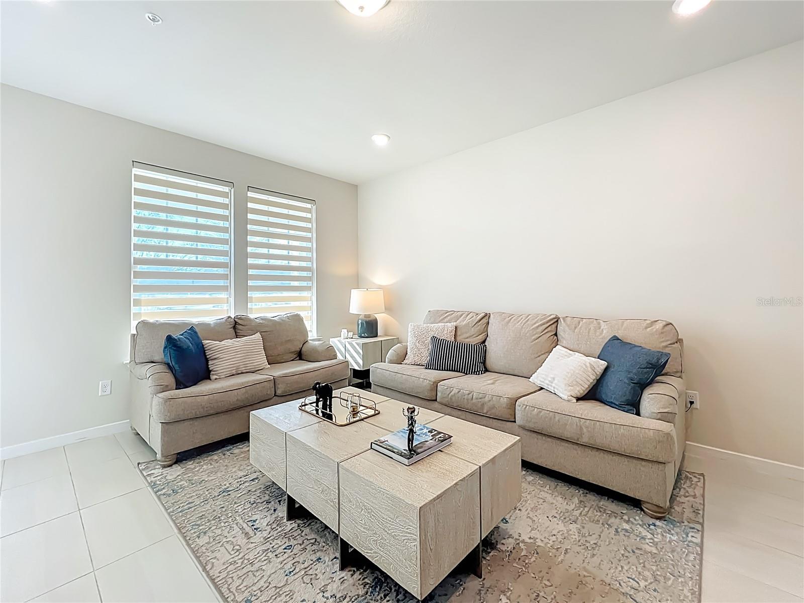 10976 Leafshore, Orlando, FL 32829