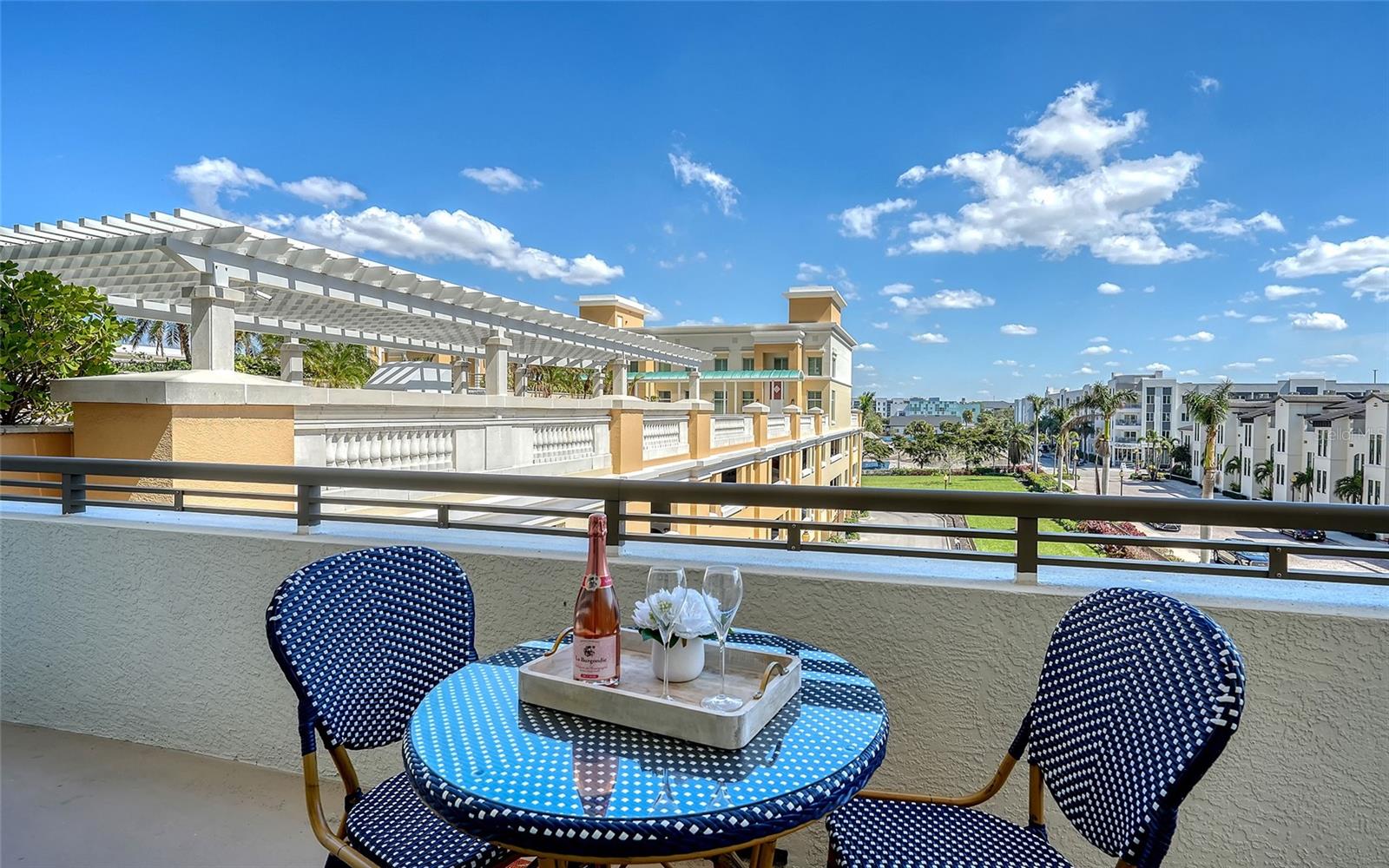 800 Tamiami Unit 312, Sarasota, FL 34236