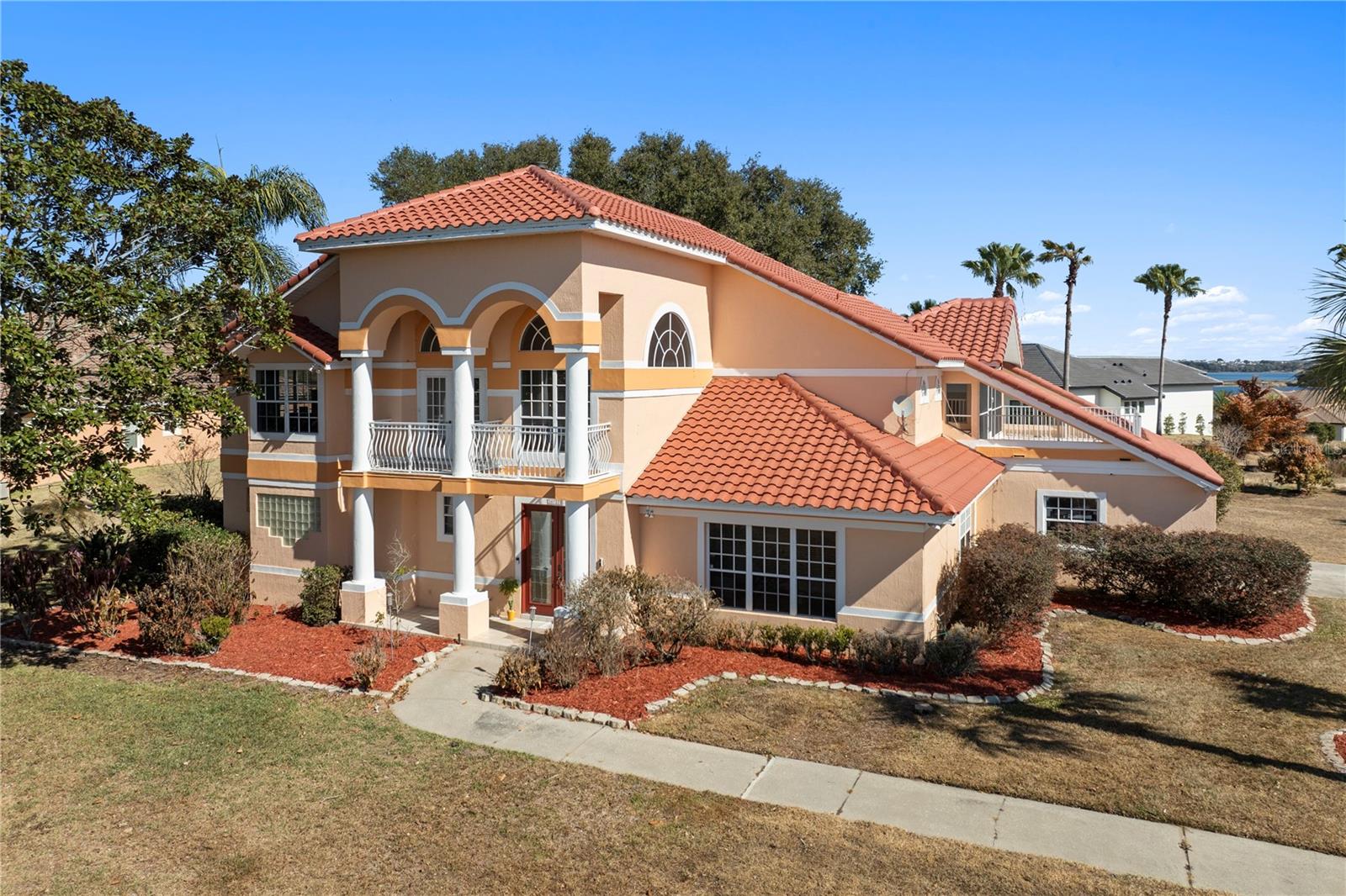 16727 Royal Palm, Groveland, FL 34736