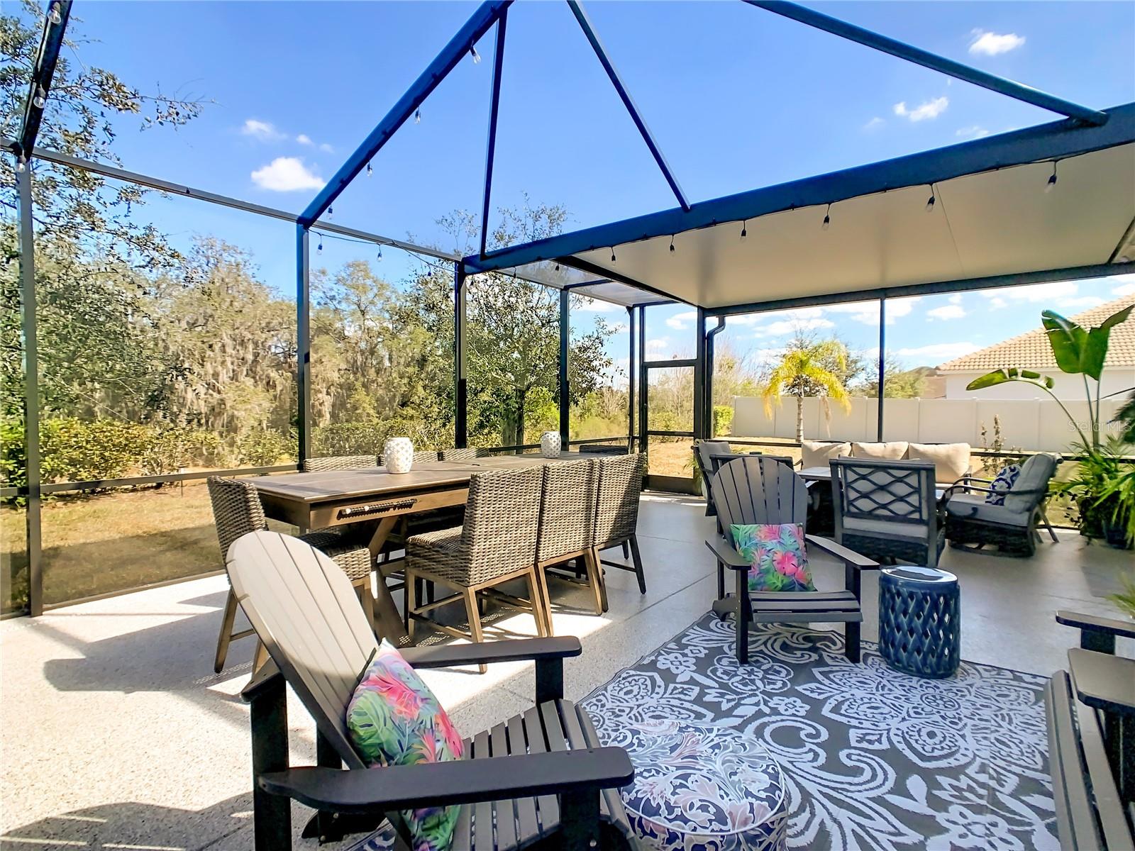 1055 Oak Bluff, Davenport, FL 33837