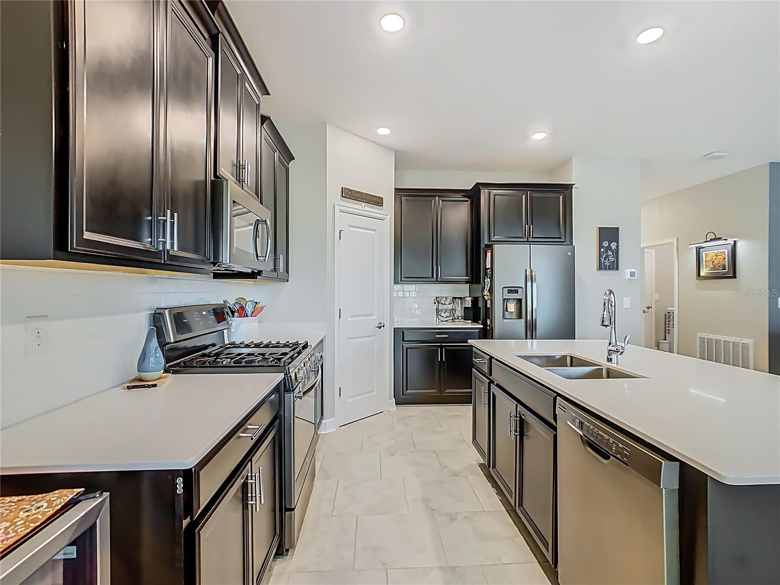 1055 Oak Bluff, Davenport, FL 33837