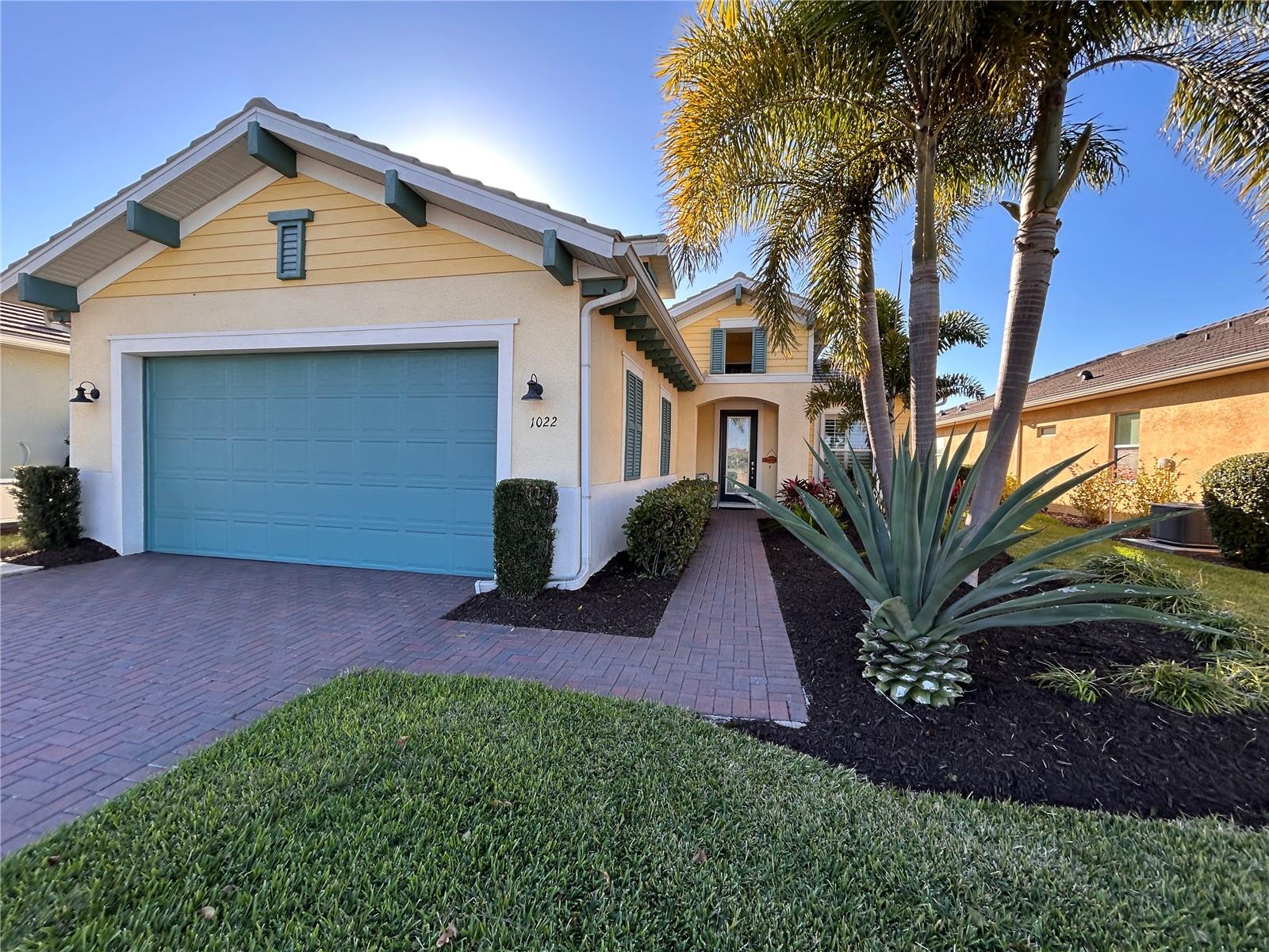 1022 Overlook, Bradenton, FL 34208