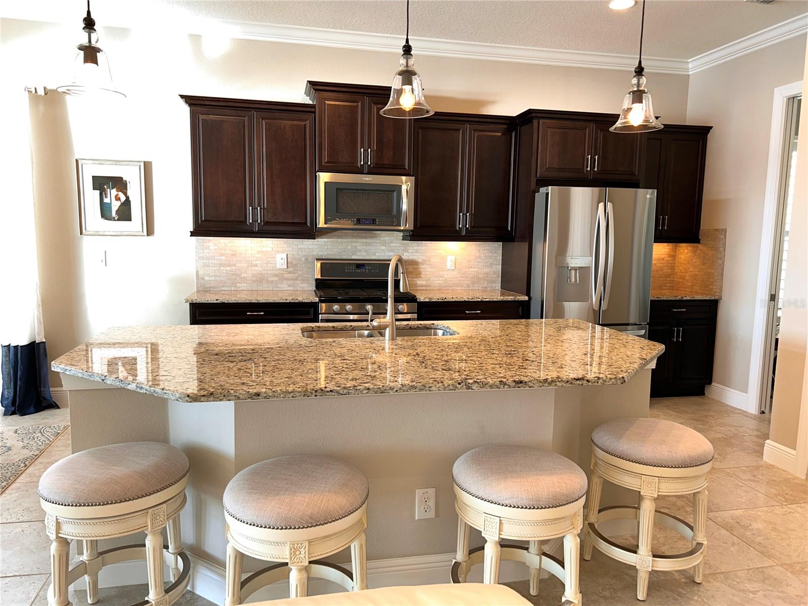 1022 Overlook, Bradenton, FL 34208