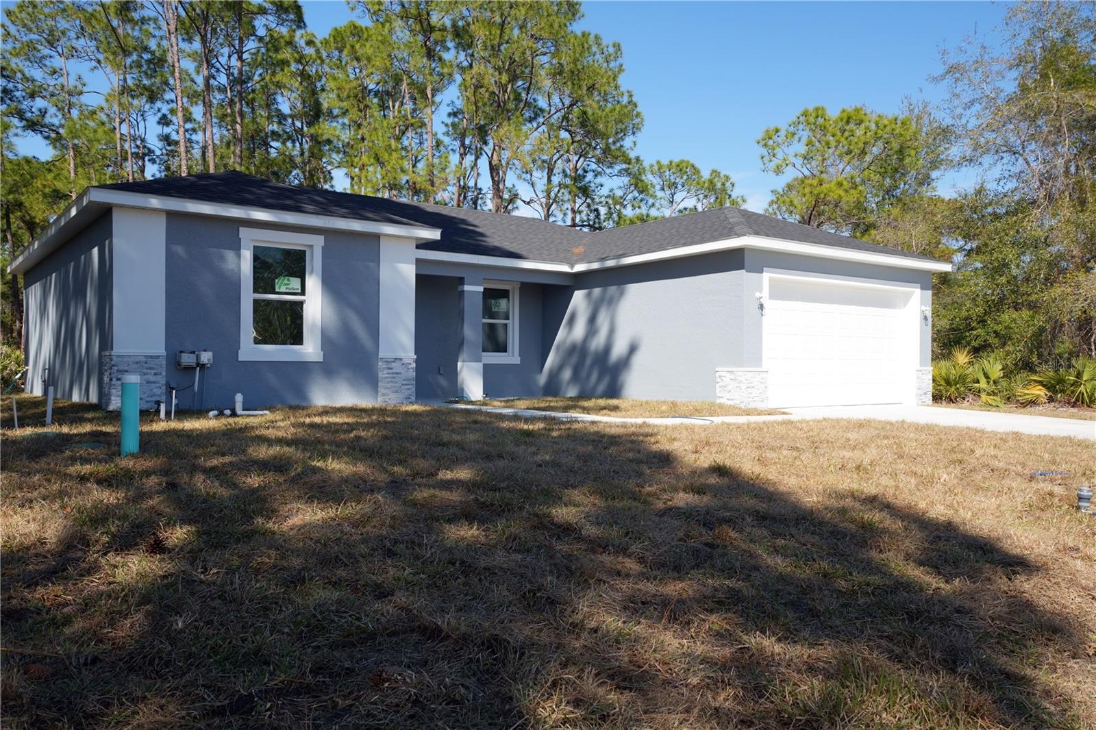 1013 Aston-martin, Sebring, FL 33872