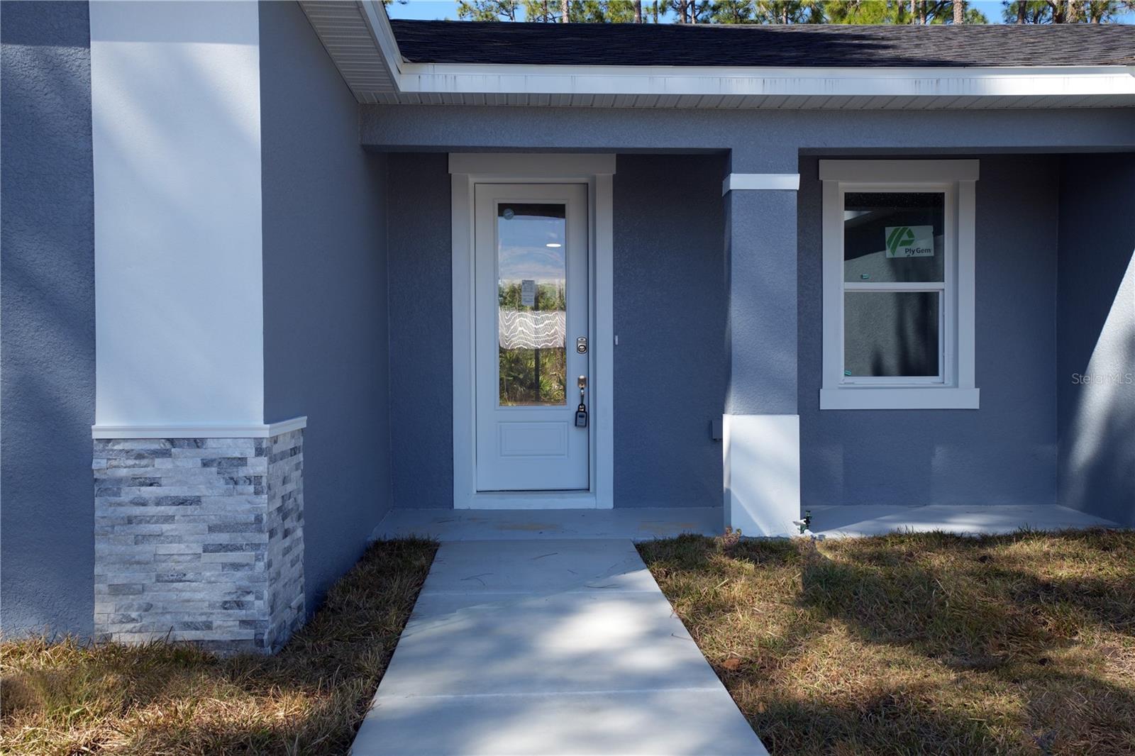 1013 Aston-martin, Sebring, FL 33872