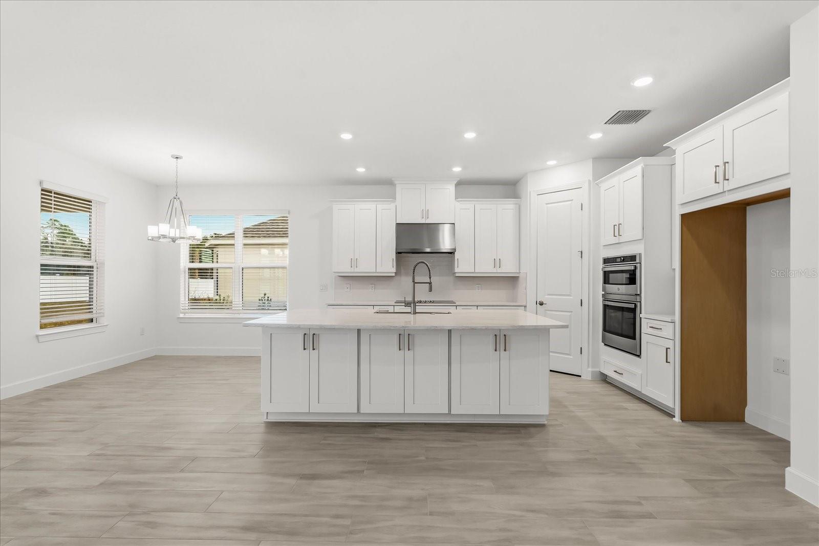 4240 Barbuda, Kissimmee, FL 34758