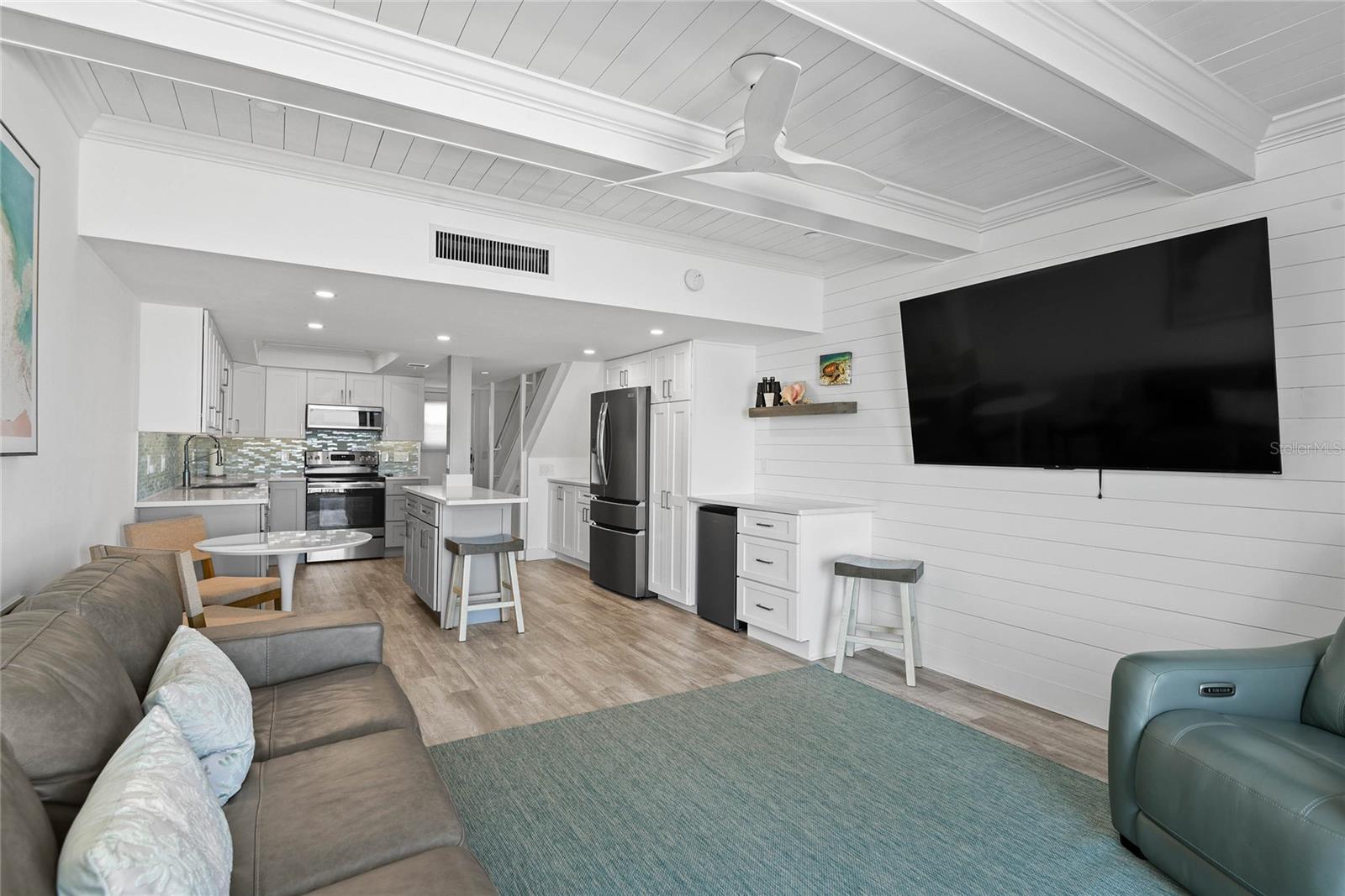 4821 Saxon Unit B-213, New Smyrna Beach, FL 32169