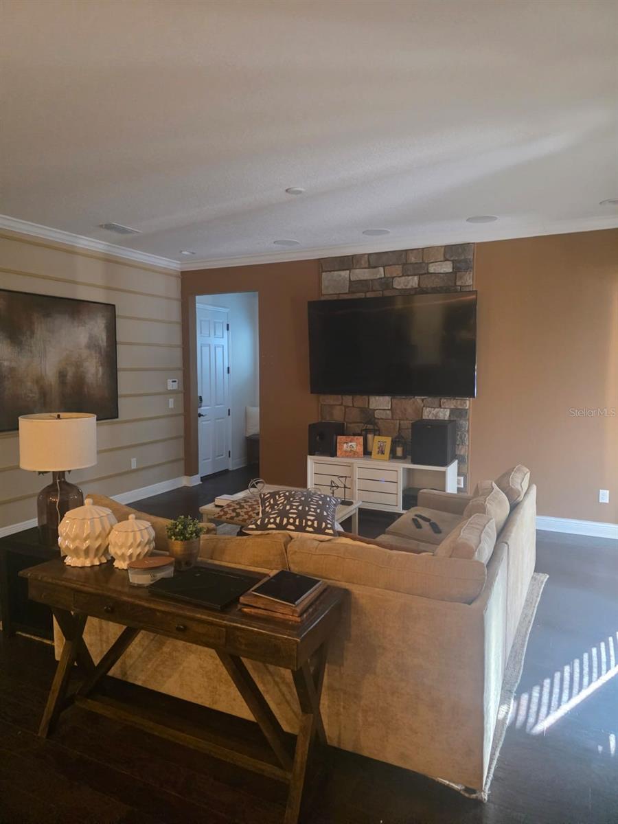 9312 Holliston Creek, Winter Garden, FL 34787