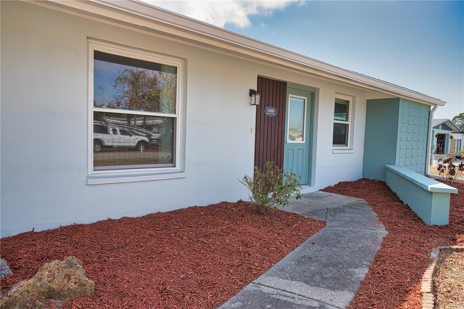 1435 Saint Clair, Englewood, FL 34223
