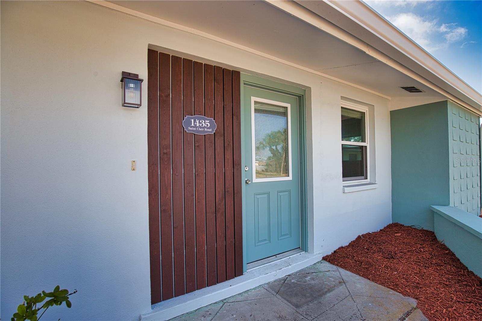 1435 Saint Clair, Englewood, FL 34223