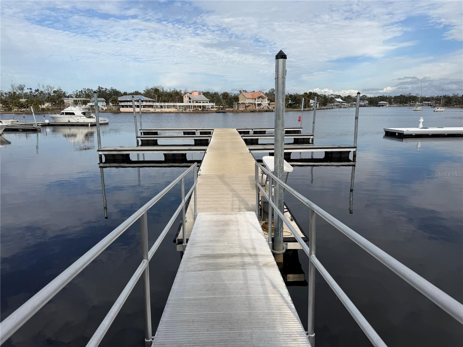 6990 Hwy 358 Unit 2b, Steinhatchee, FL 32359
