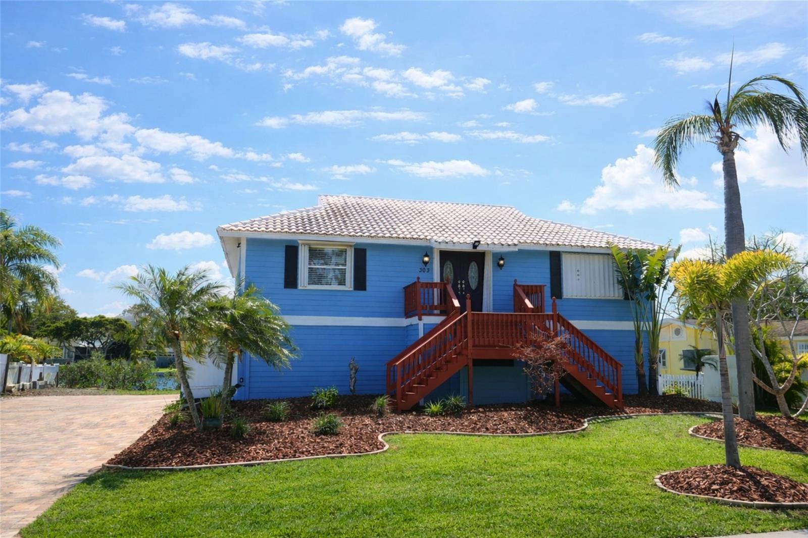 303 Lagoon, Palm Harbor, FL 34683