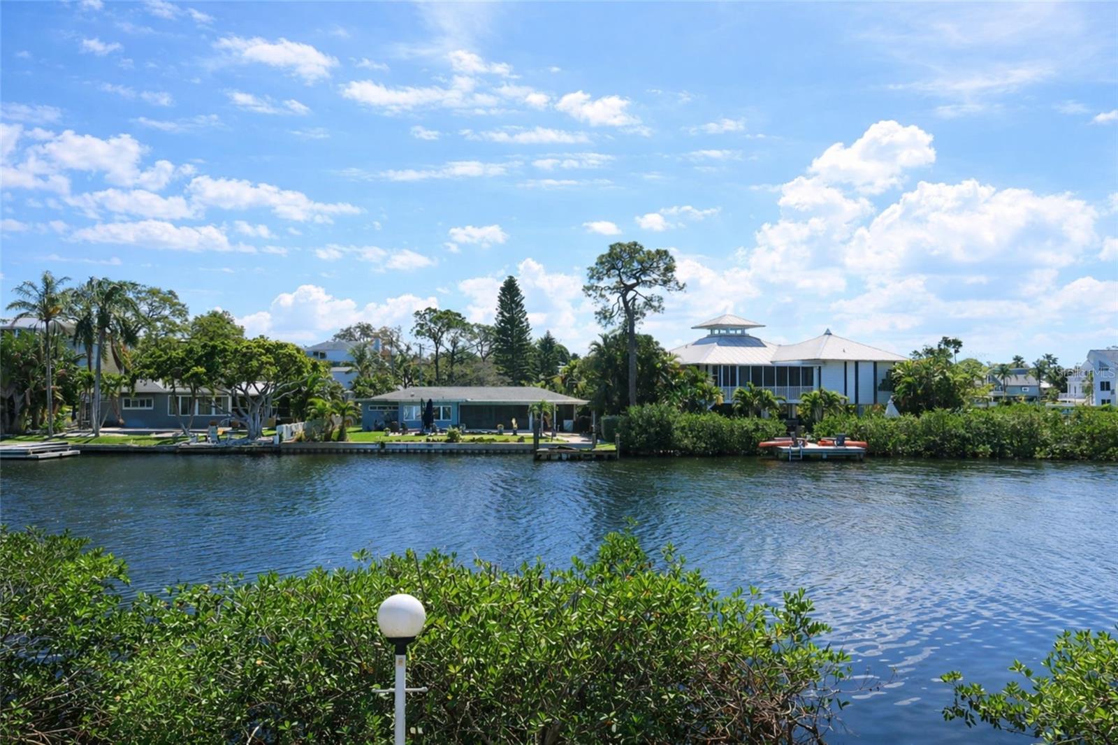 303 Lagoon, Palm Harbor, FL 34683