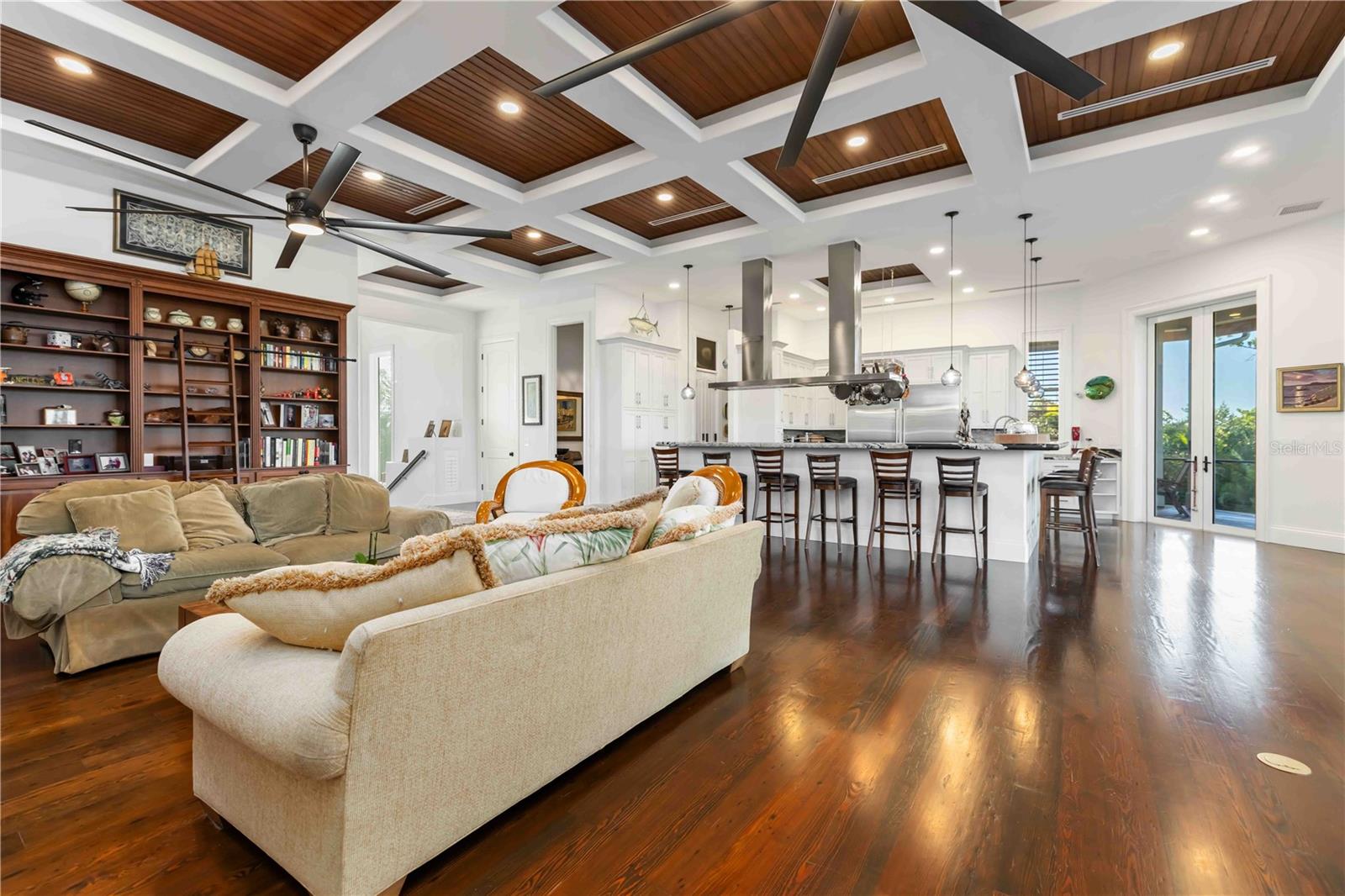 6680 Gulf of Mexico, Longboat Key, FL 34228
