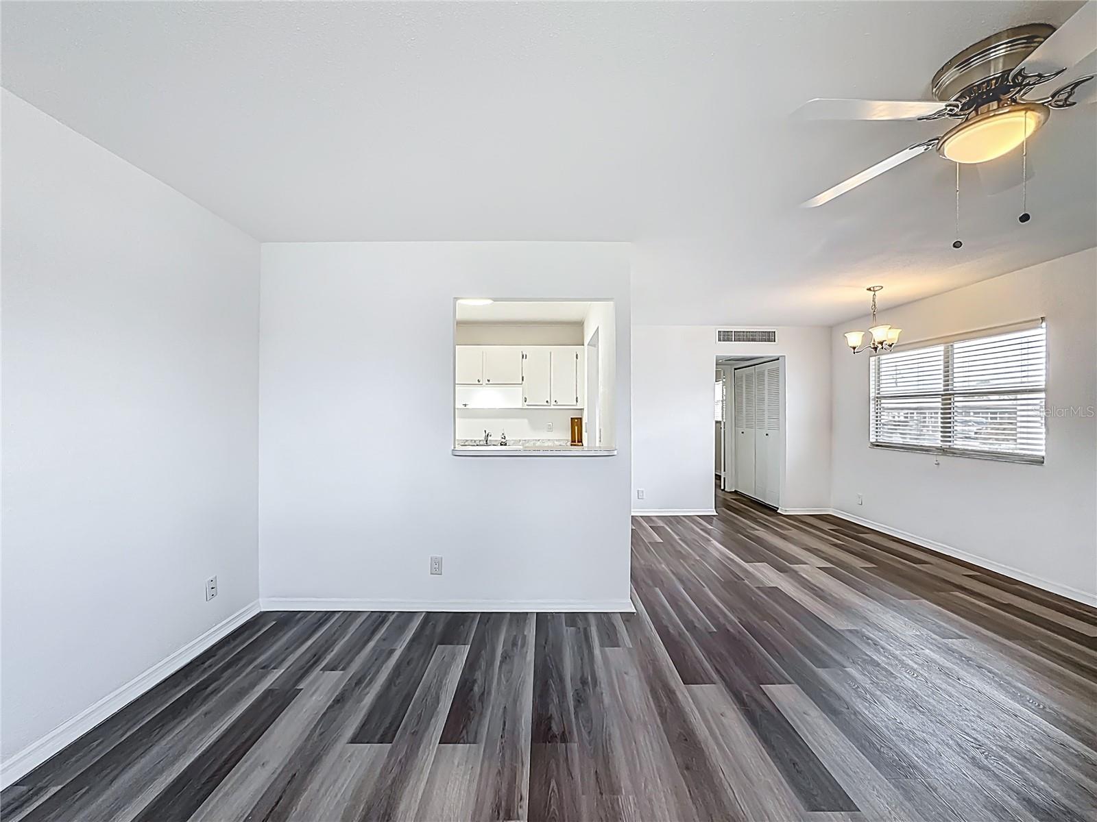 202 Bedford Unit 103, Sun City Center, FL 33573