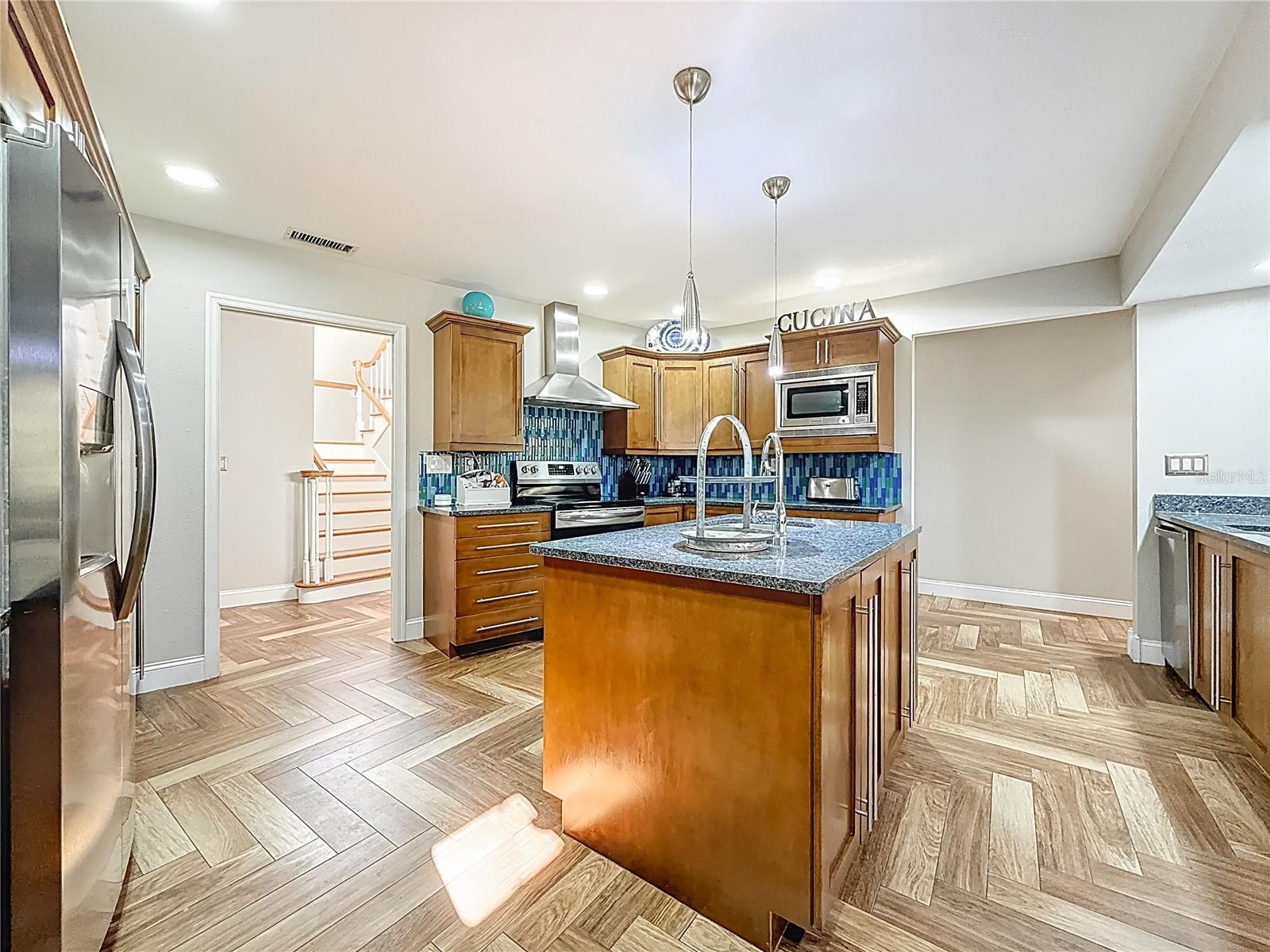 50 Willowood, Oldsmar, FL 34677
