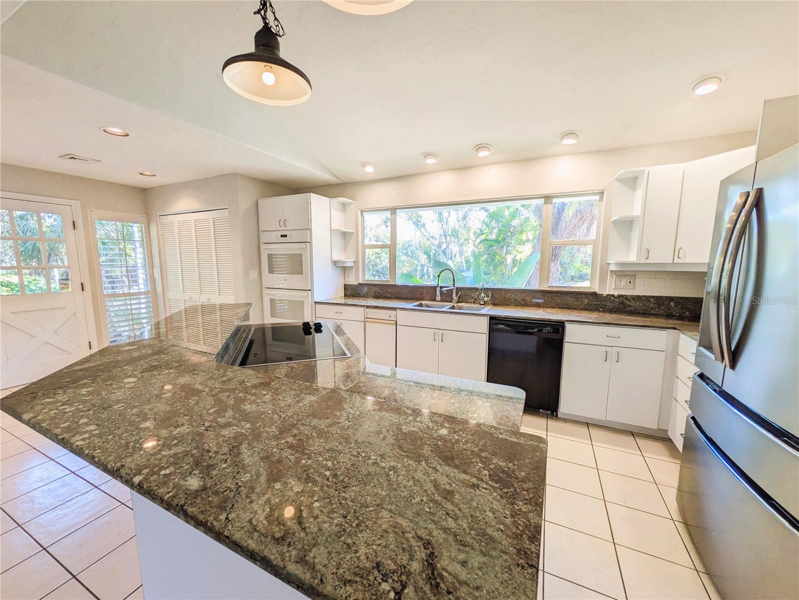 4554 Cooper, Sarasota, FL 34232