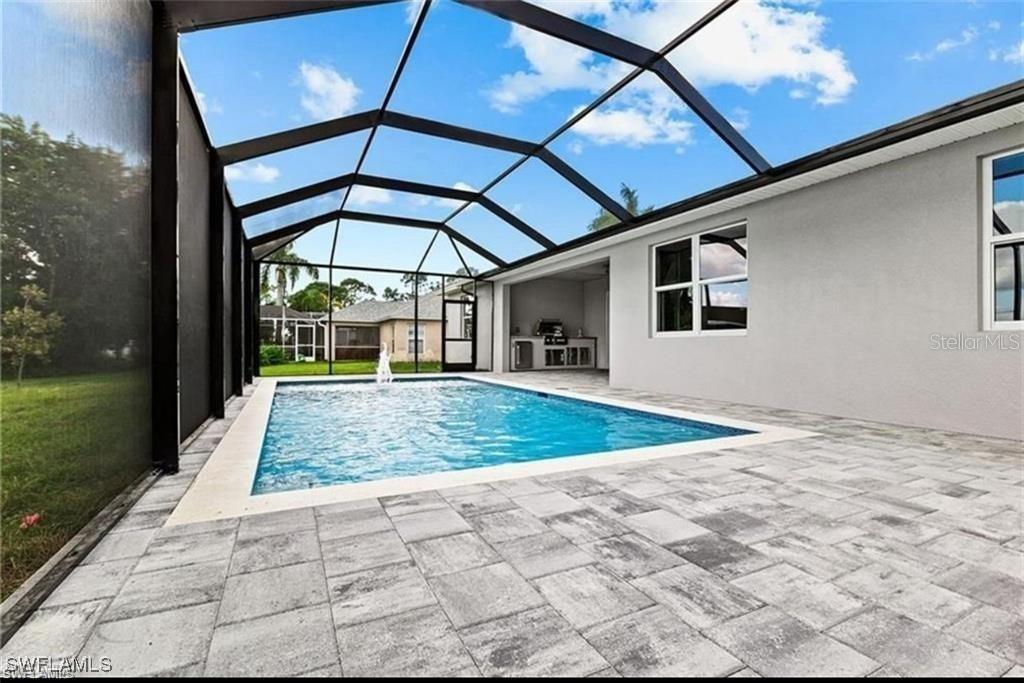 925 9th, Cape Coral, FL 33993