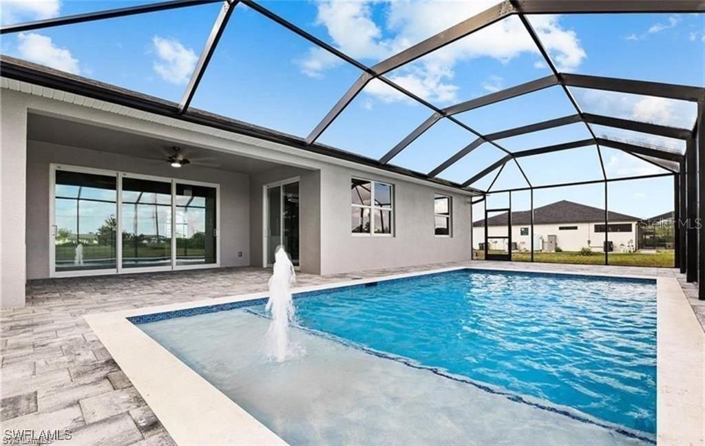 925 9th, Cape Coral, FL 33993