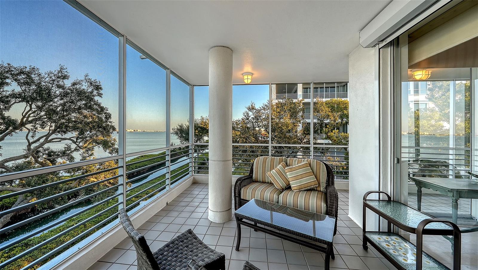 2450 Harbourside Unit 234, Longboat Key, FL 34228