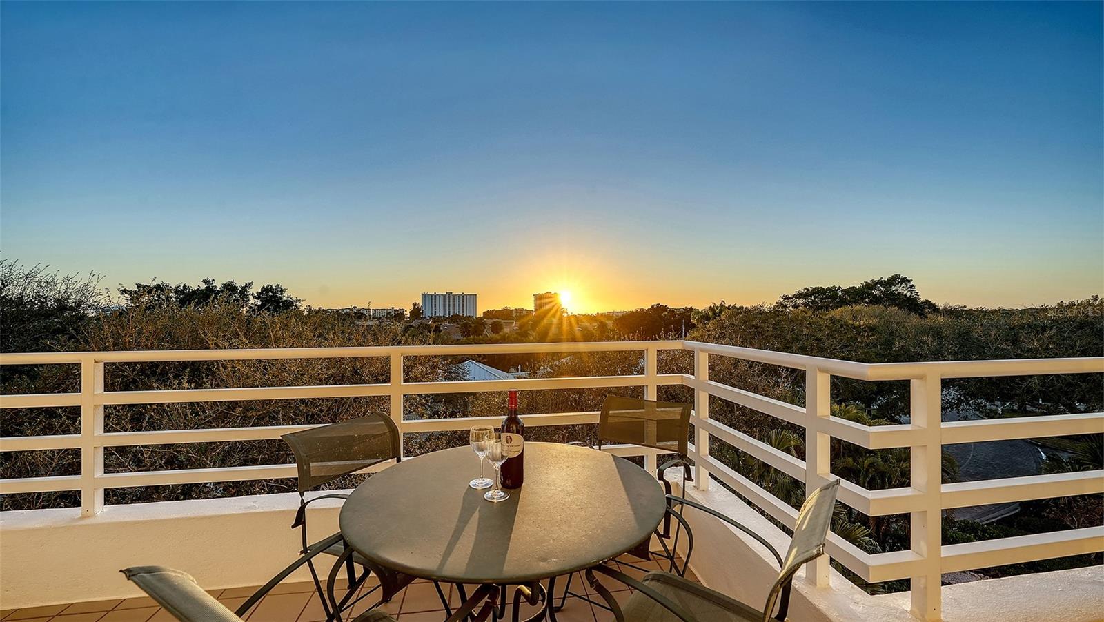2450 Harbourside Unit 234, Longboat Key, FL 34228