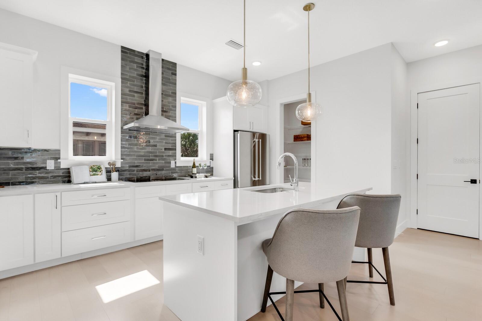 50 64th, St Petersburg, FL 33707