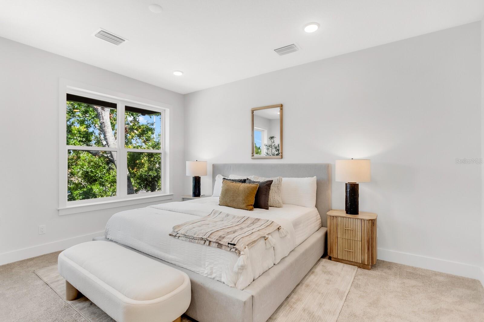 50 64th, St Petersburg, FL 33707