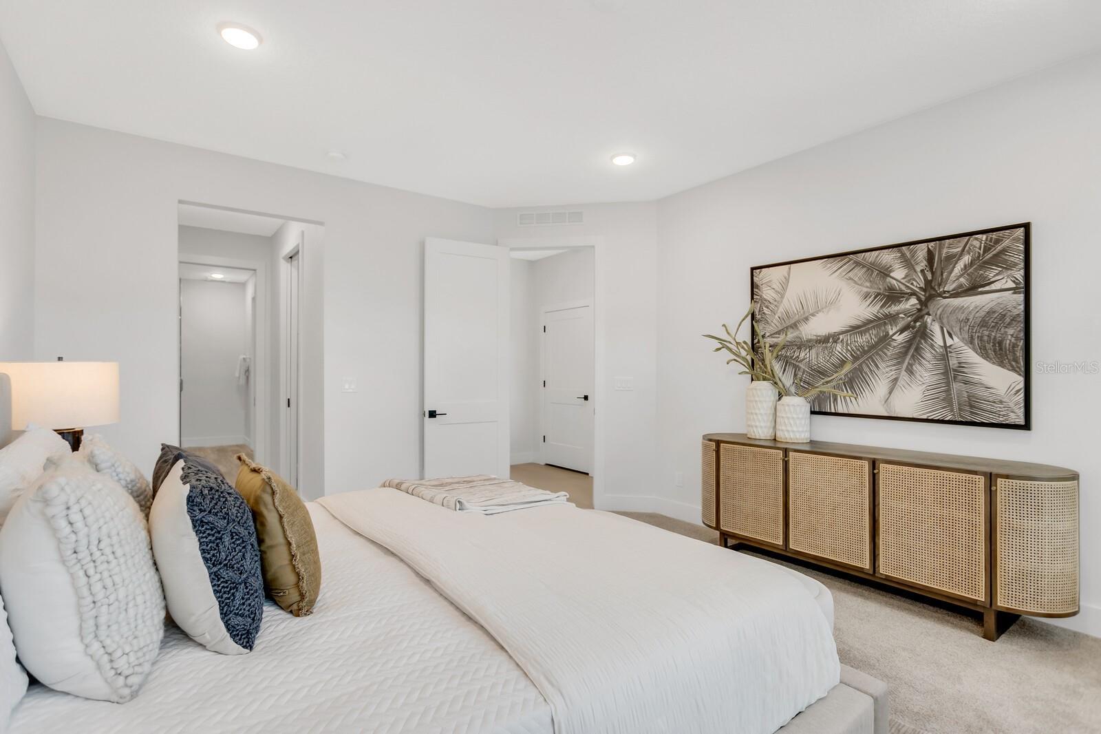 50 64th, St Petersburg, FL 33707