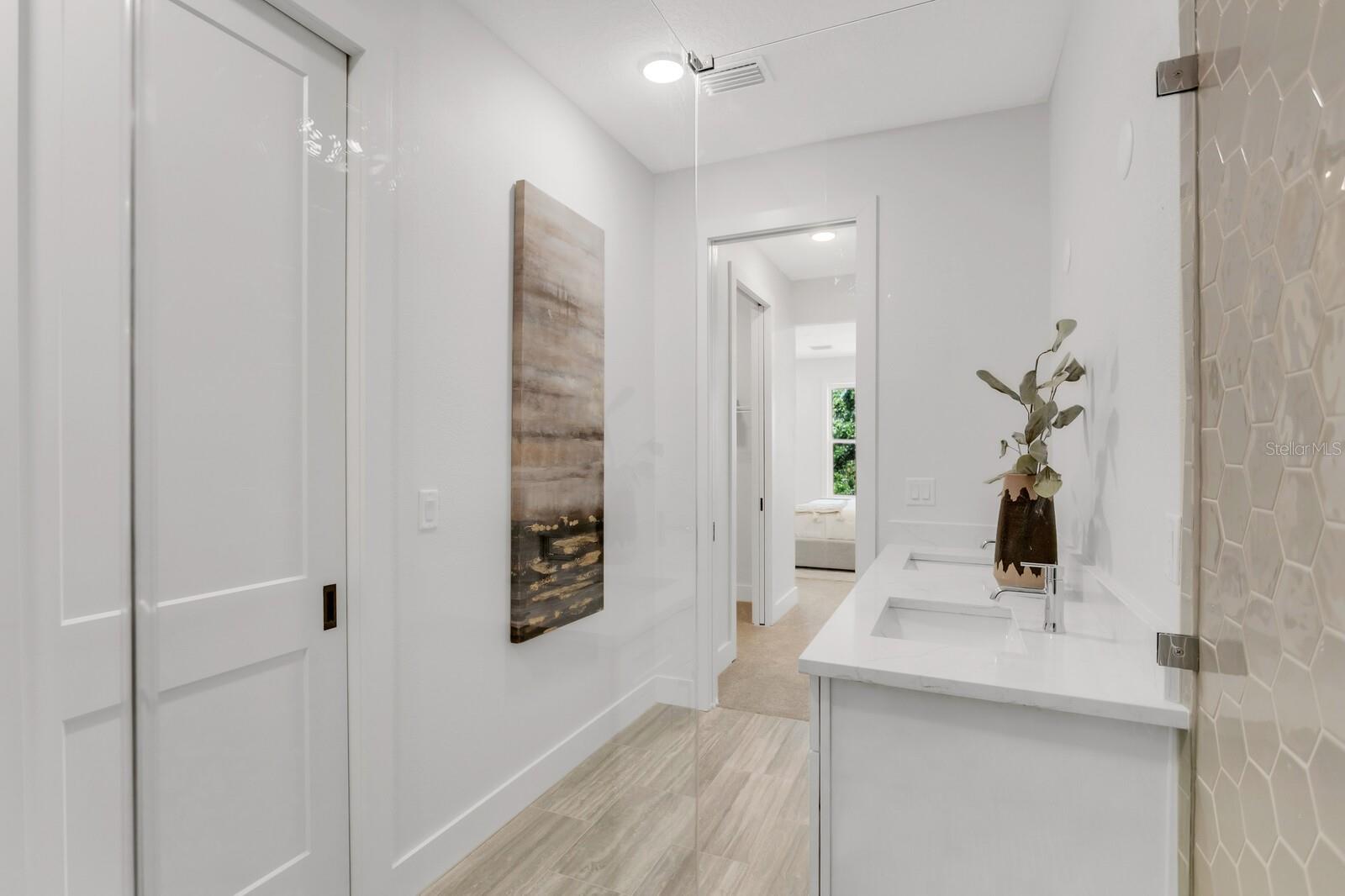 50 64th, St Petersburg, FL 33707