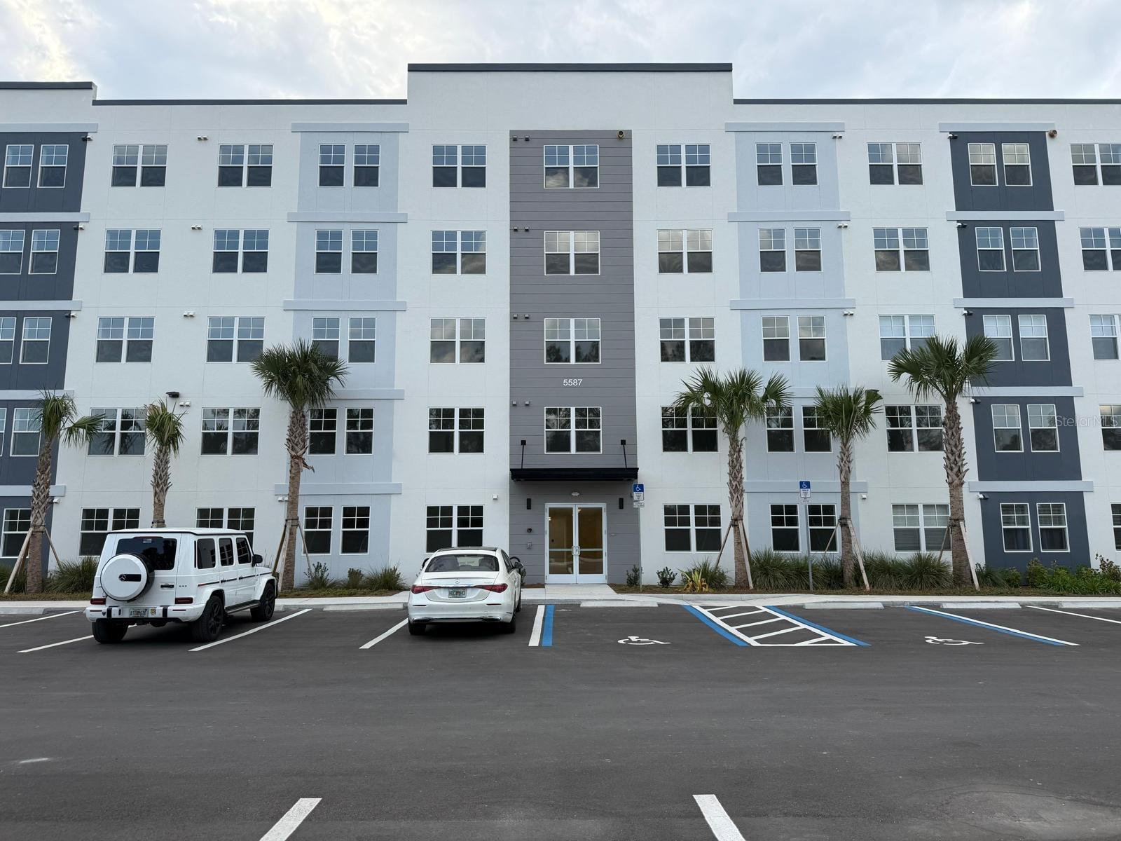 5587 Millenia Park Unit 222, Orlando, FL 32839