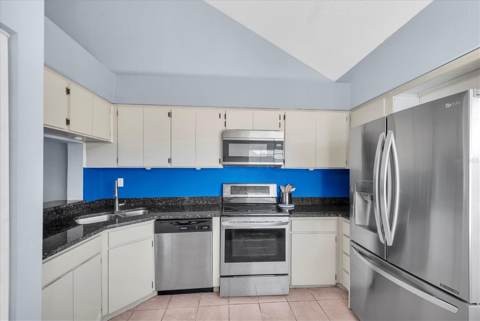 6931 Stones Throw Unit 5302, St Petersburg, FL 33710