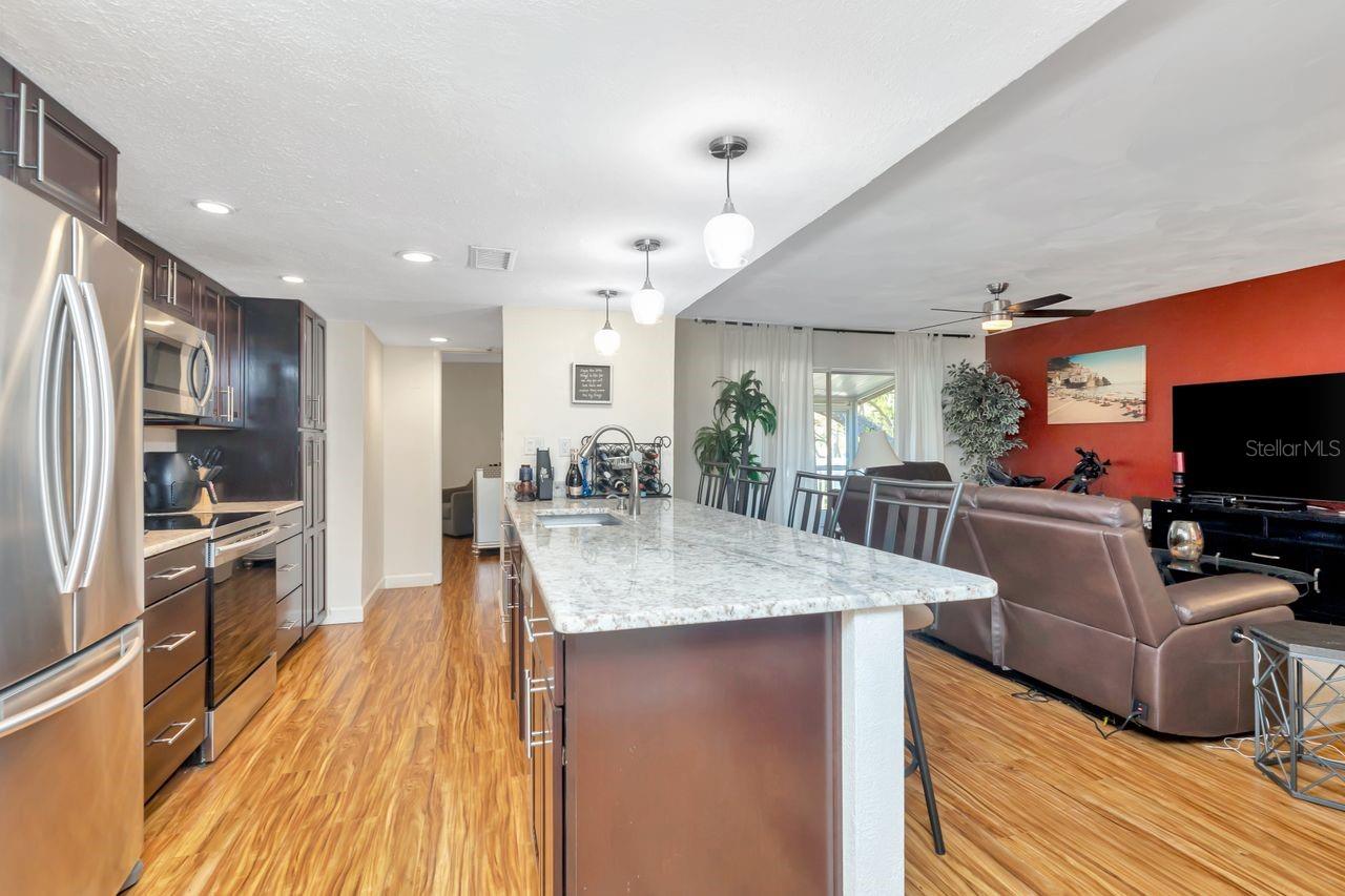 3765 41st Unit K, St Petersburg, FL 33711