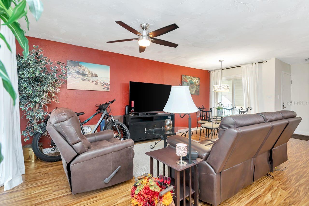 3765 41st Unit K, St Petersburg, FL 33711