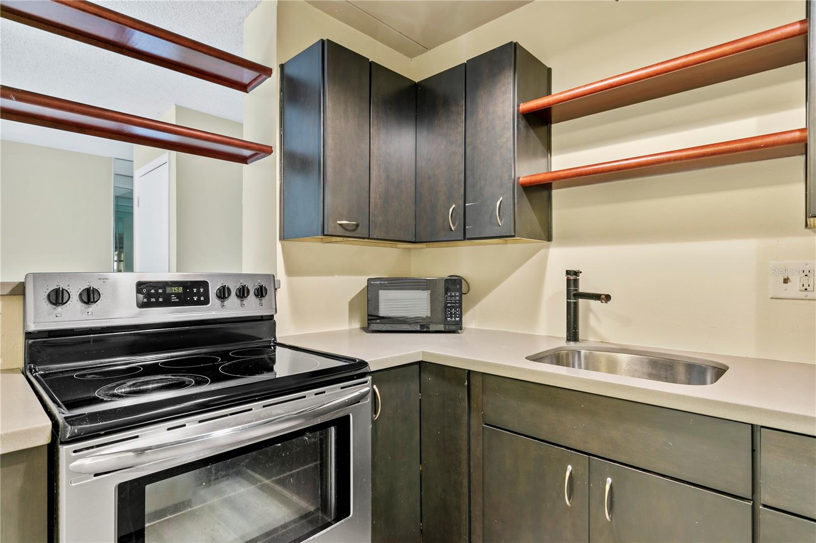 2302 Manhattan Unit 111, Tampa, FL 33629