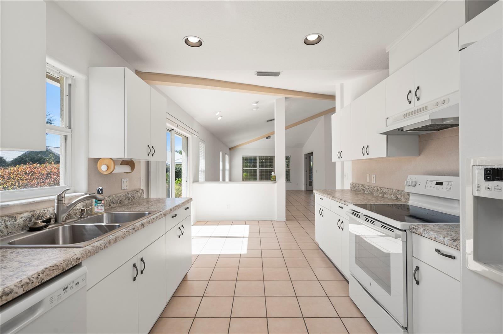 1029 Harbor Town, Venice, FL 34292