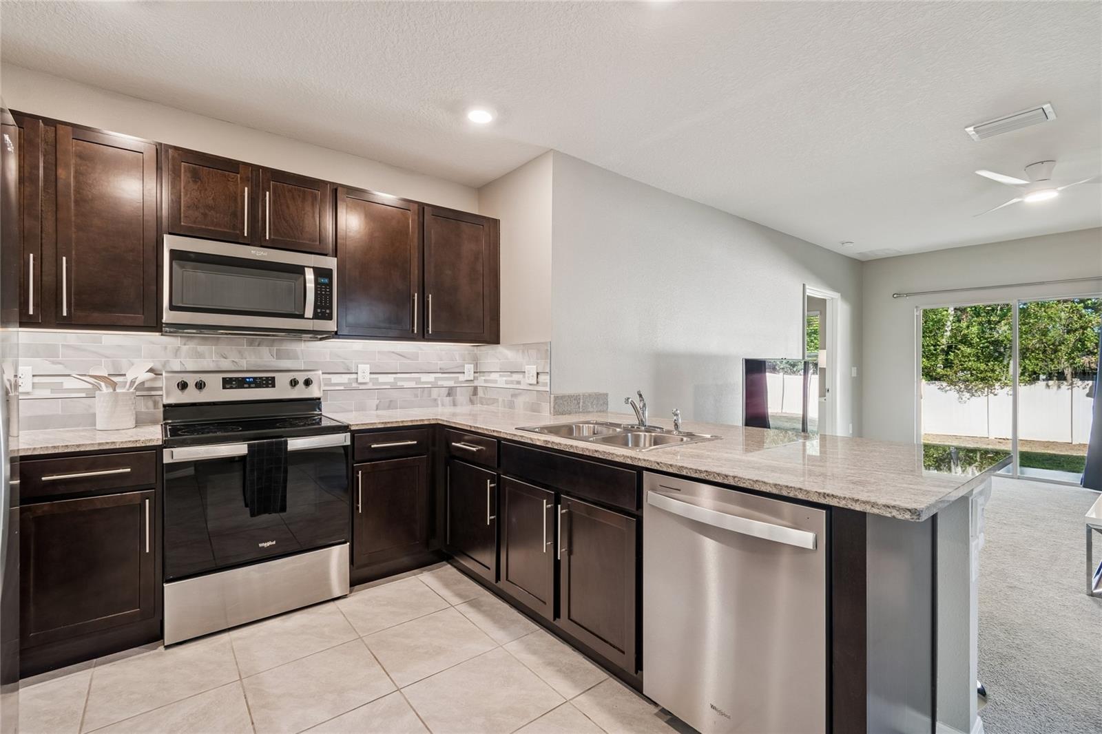 5221 Hillside Meadow, Tampa, FL 33610