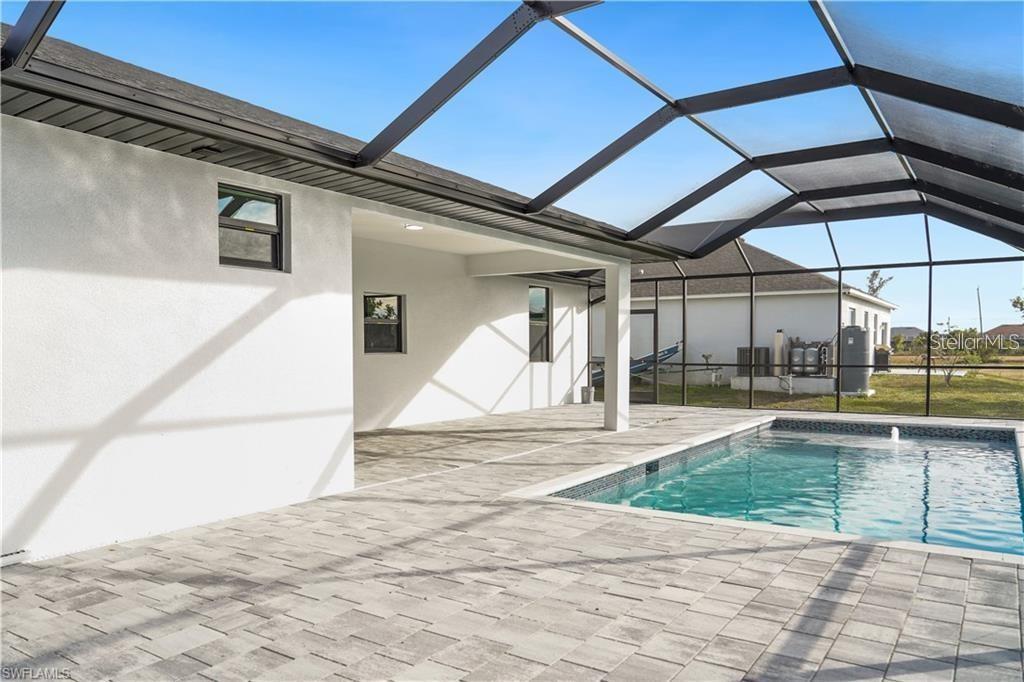 1436 31st, Cape Coral, FL 33993