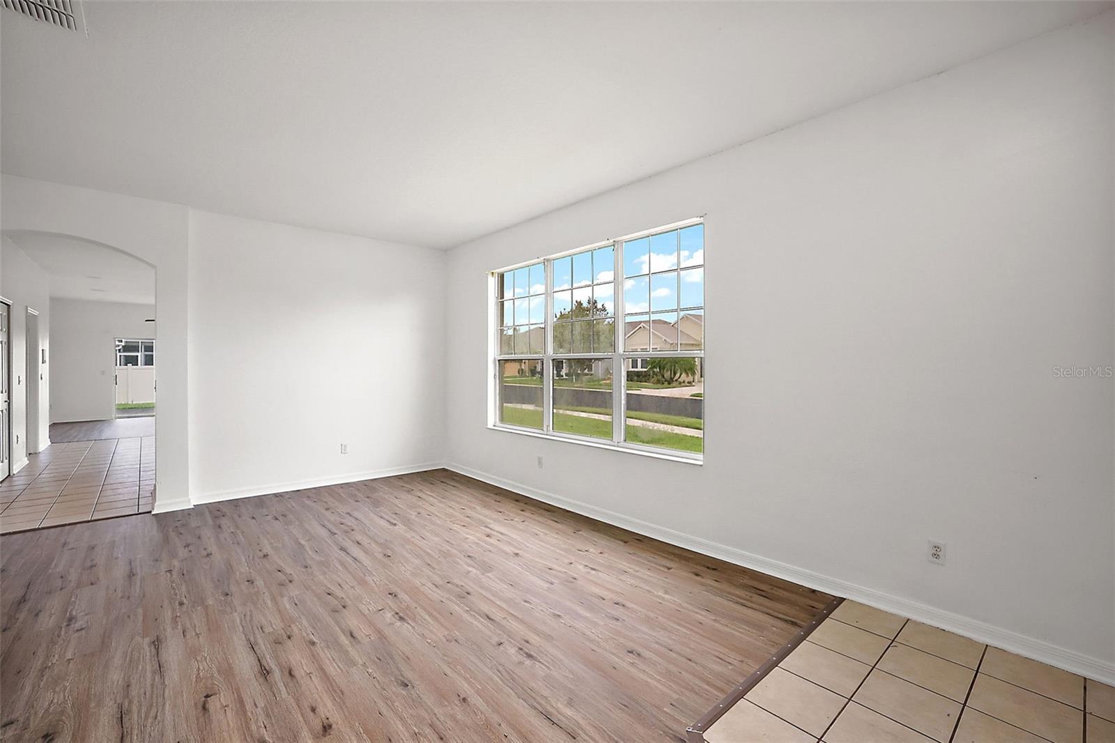 401 Grassy Key, Groveland, FL 34736