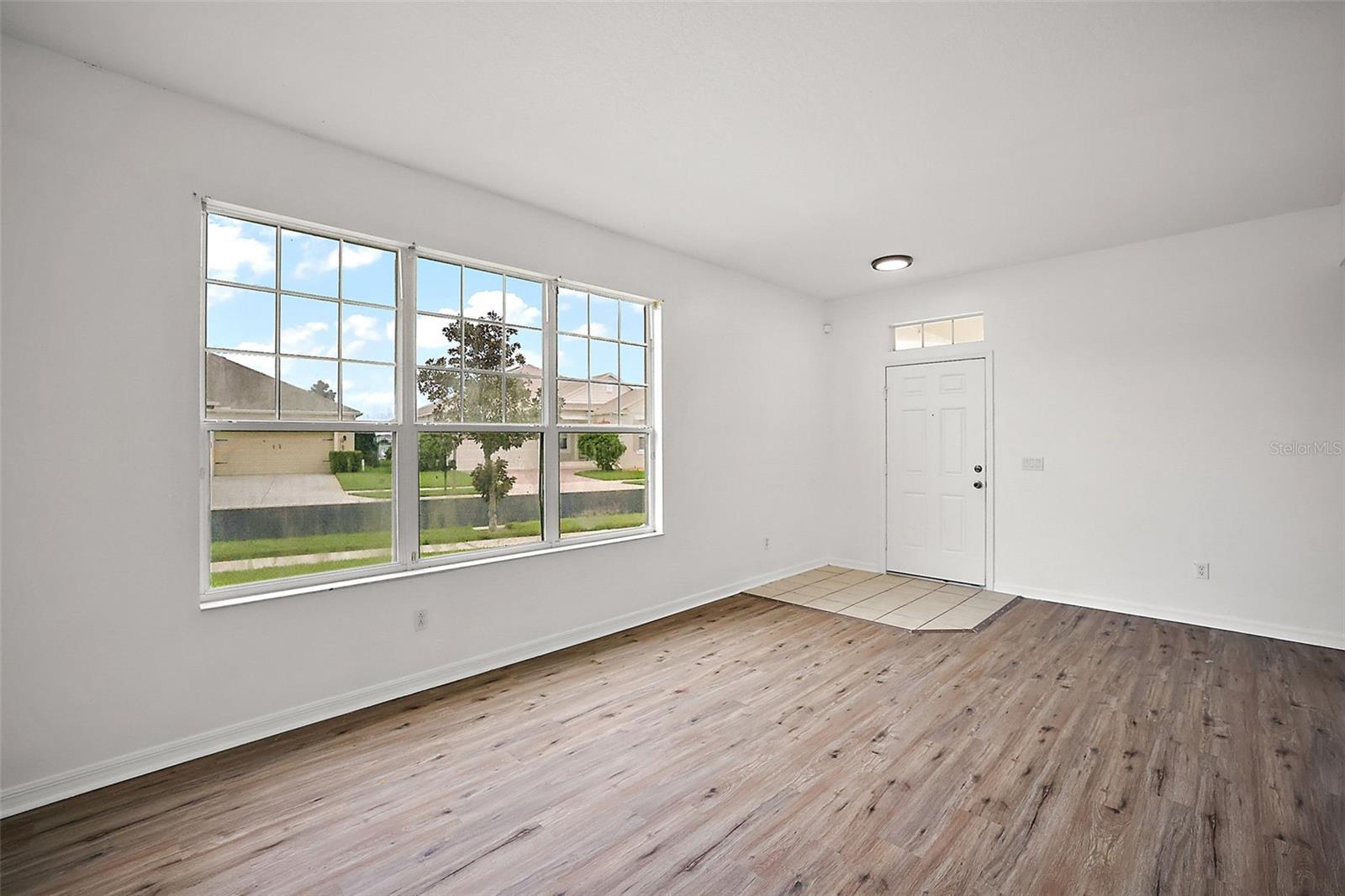 401 Grassy Key, Groveland, FL 34736