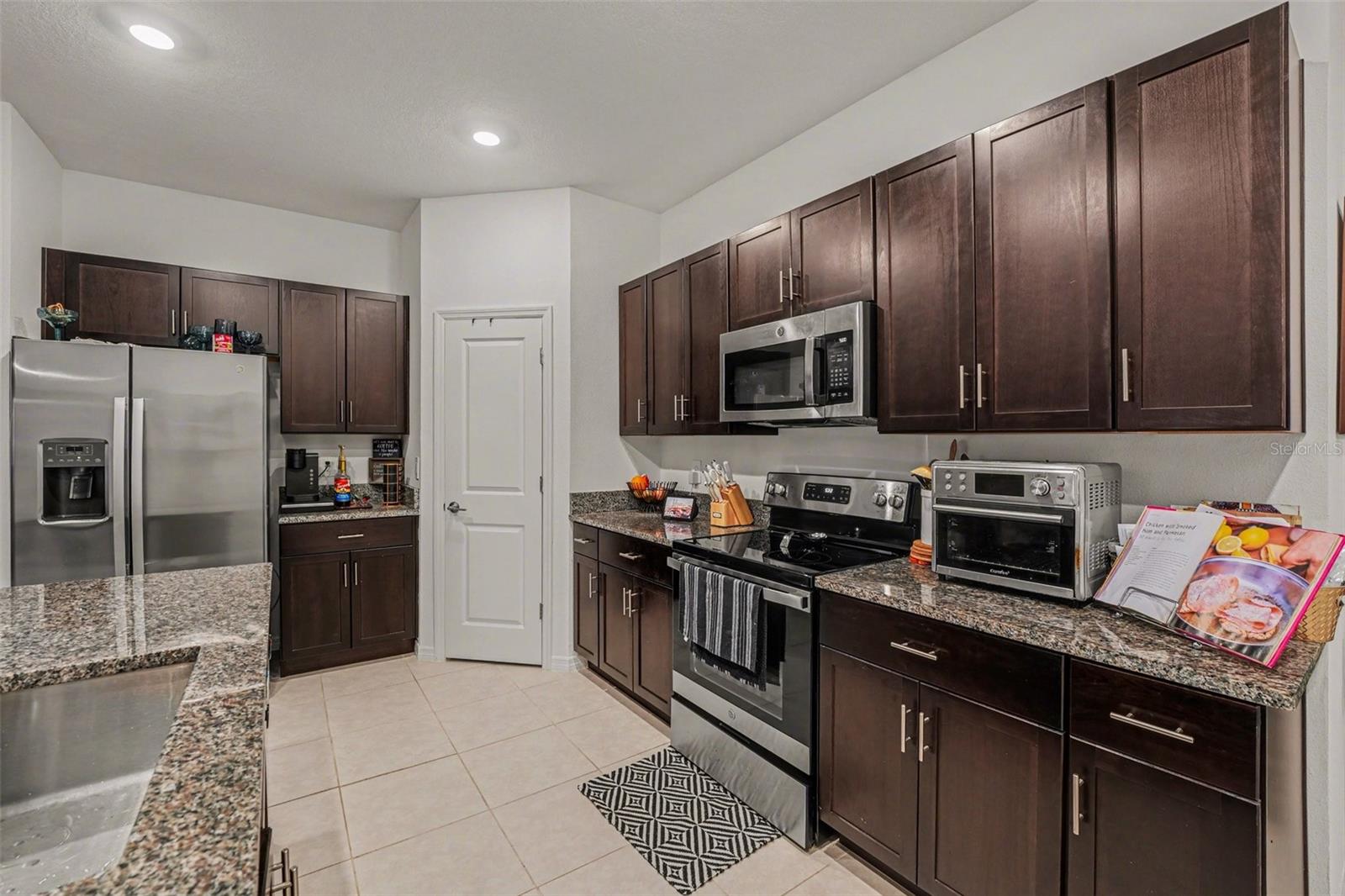 1808 Red, Lakeland, FL 33801