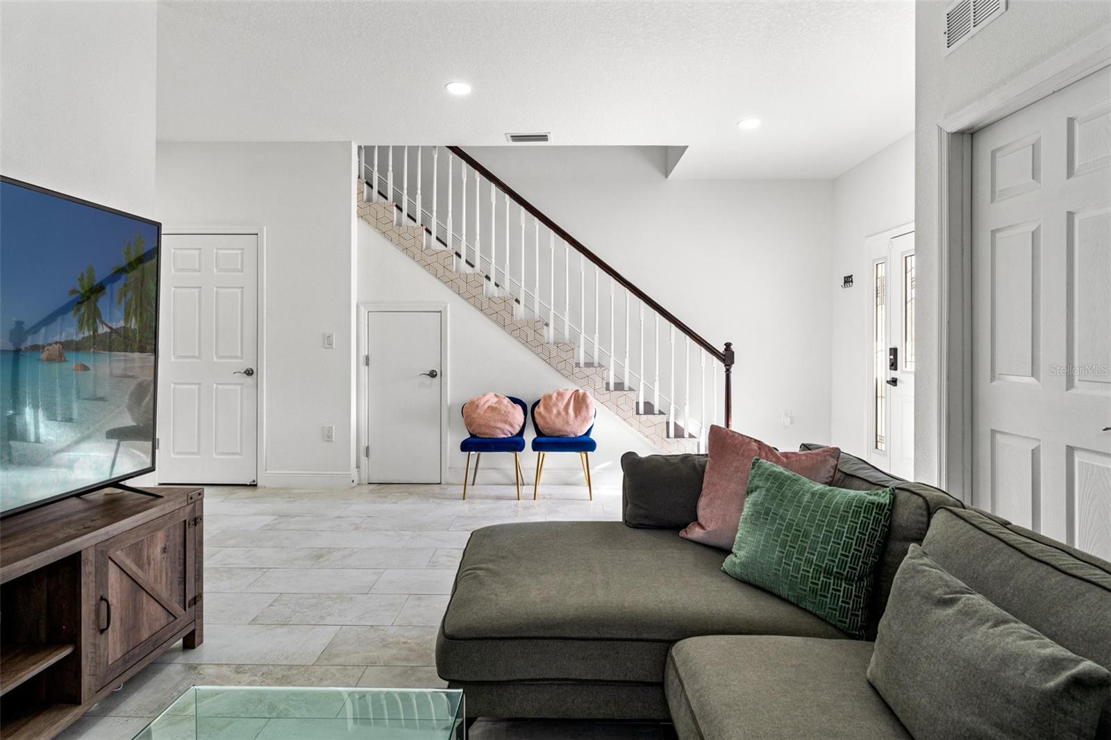 7911 Packwood, Tampa, FL 33604