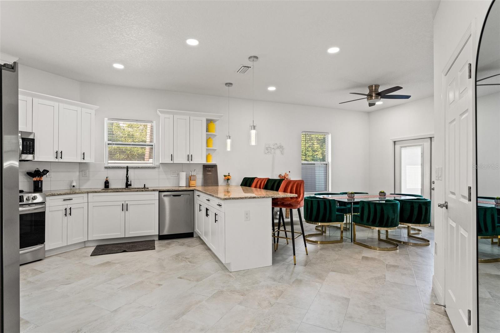 7911 Packwood, Tampa, FL 33604
